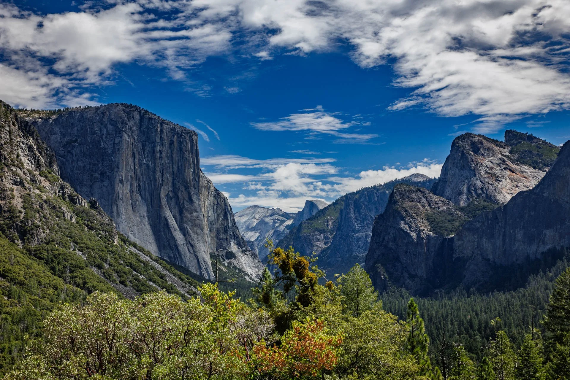 View of Yosemite Valley from "Tunnel View."