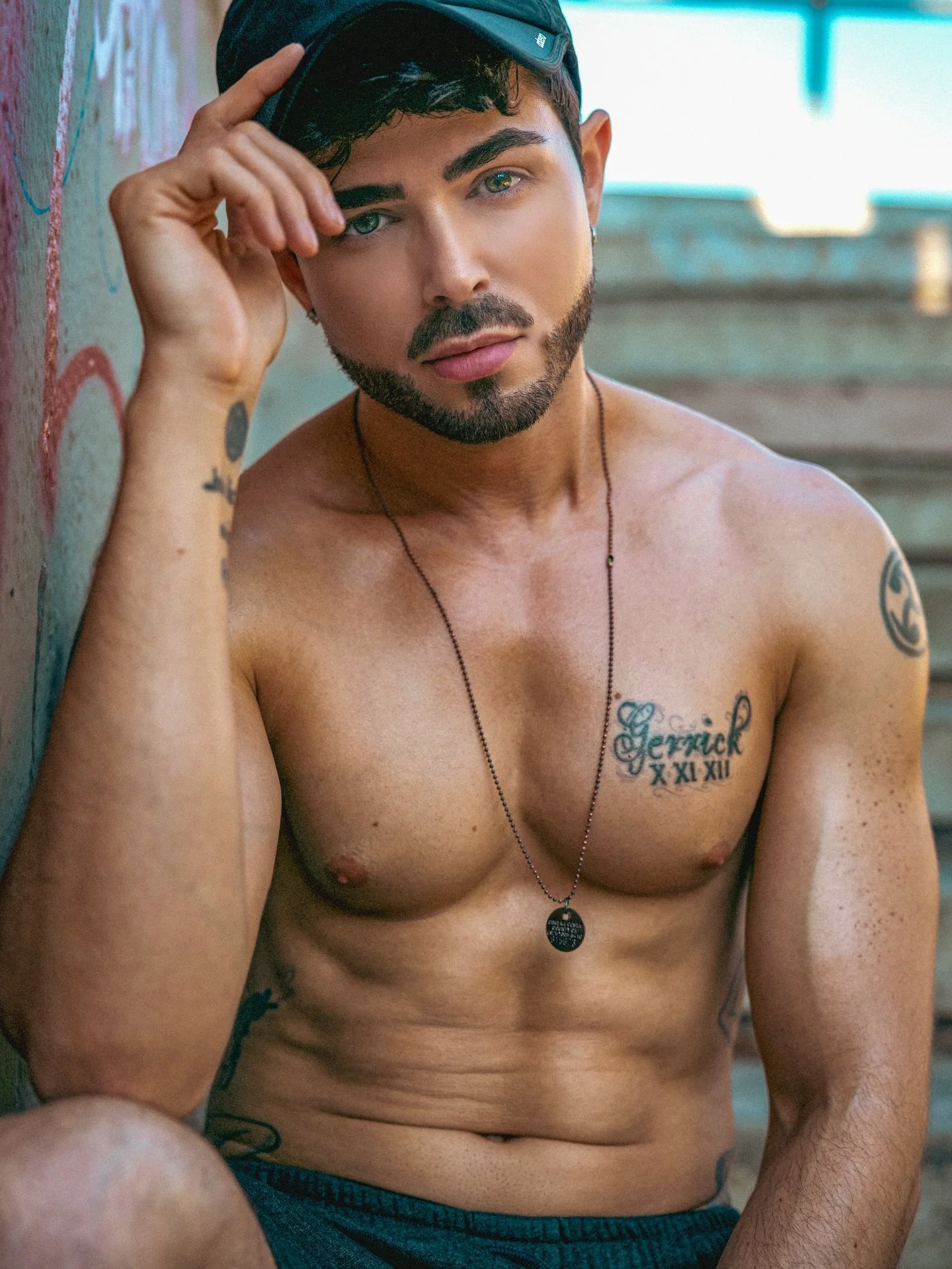 From the vault. 
. 
.
.
Model: @frankfanucchi 
.
.
.
.
.
.
.
.
.
.
#portraits #photography #sanfrancisco #malemodel #sfgay #fall