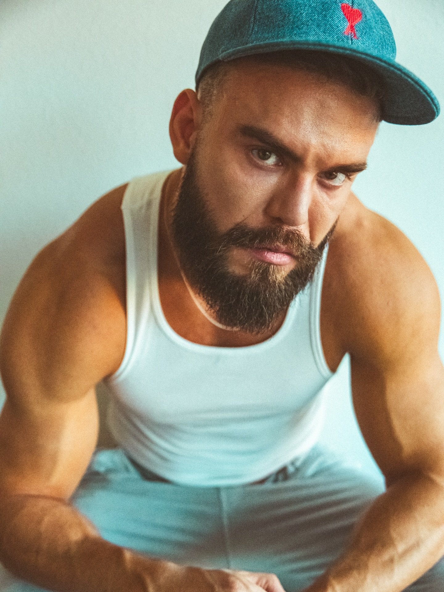 Happy almost Valentine&rsquo;s Day! 🧢❣️
. 
.
.
Model: @nicking26 
.
.
.
.
.
.
.
.
.
.
#portraits #photography #sanfrancisco #malemodel #daddy