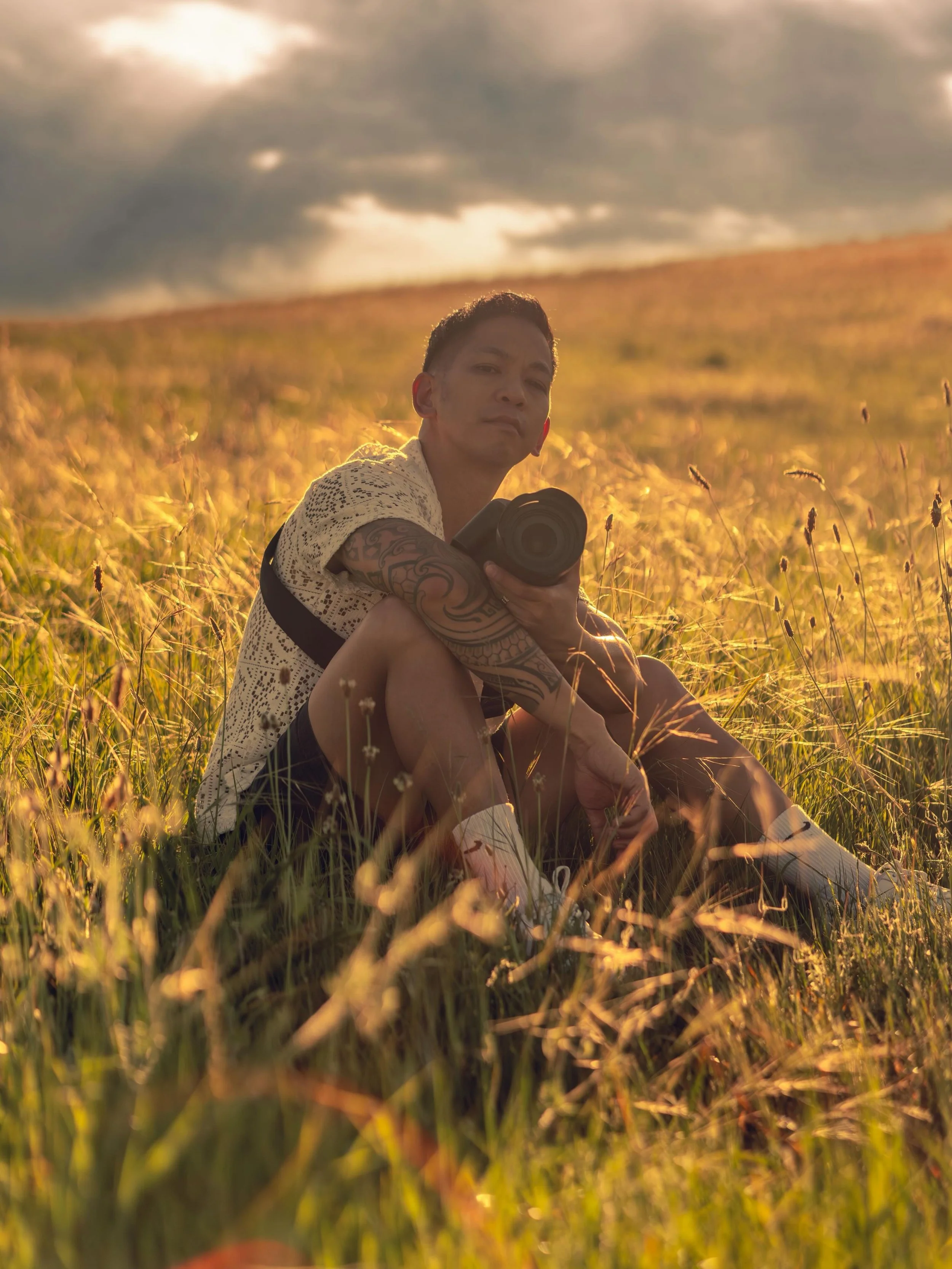 From my collab with Dustin 😻
Still feels weird being in front of the camera 😅
Really glad we did this though. Thanks Dustin 🫶 #photographer