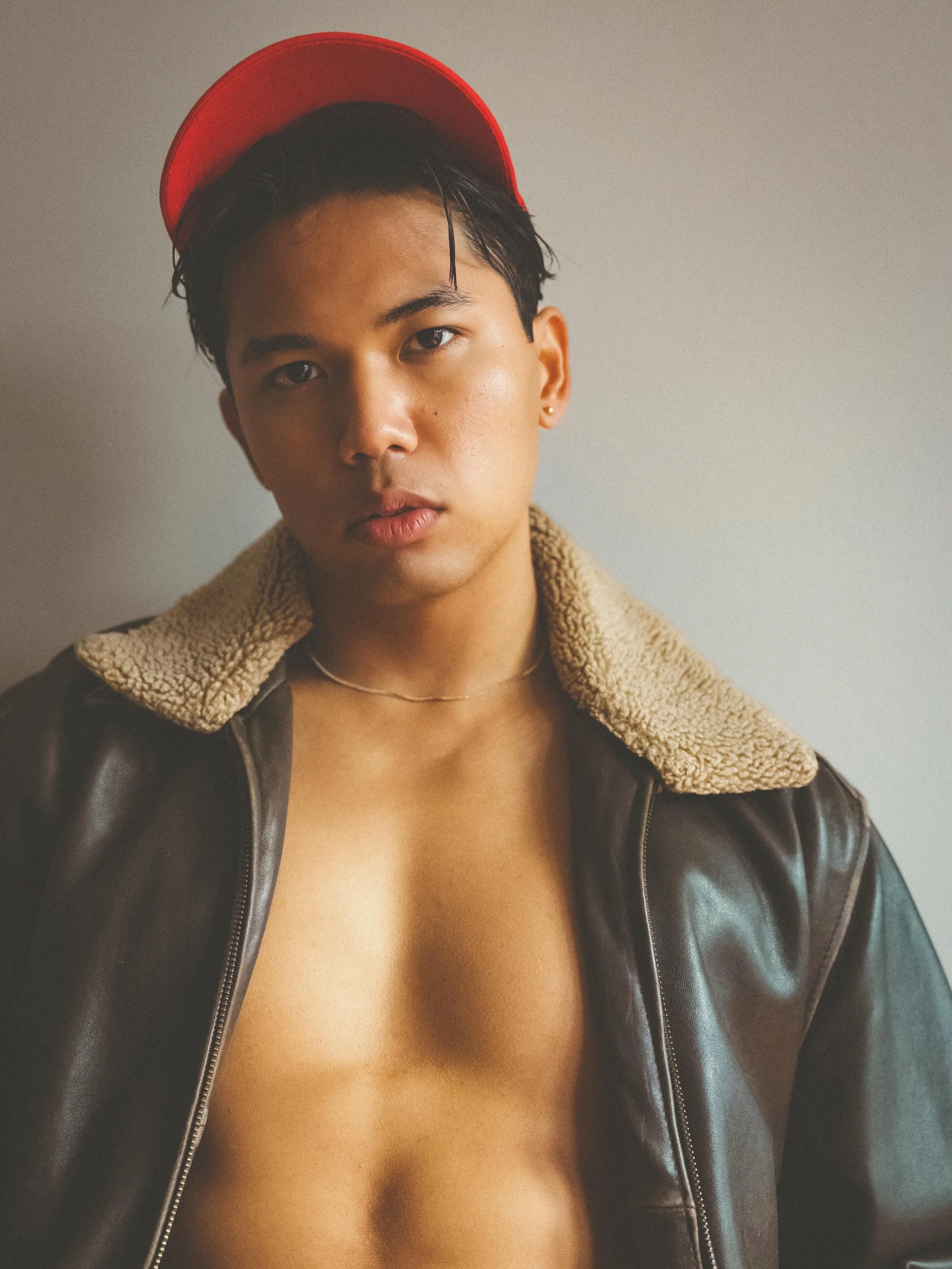 Sweet and spicy. 🍬🍭🌶️🔥
. 
.
.
Model:  @hosbae 
.
.
.
.
.
.
.
.
.
.
#portraits #malephotography  #editorial #fashion #aesthetics