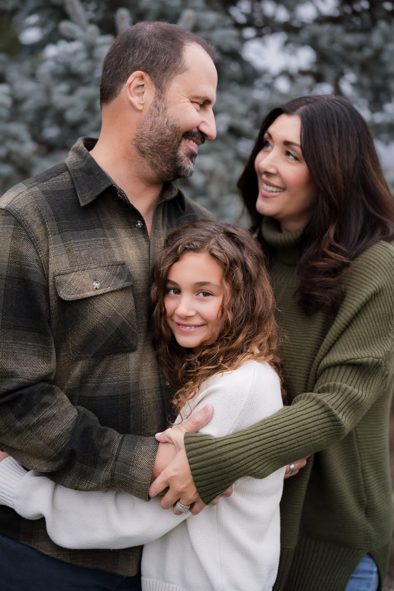 The Magic Of A Cozy Winter Family Photo Session