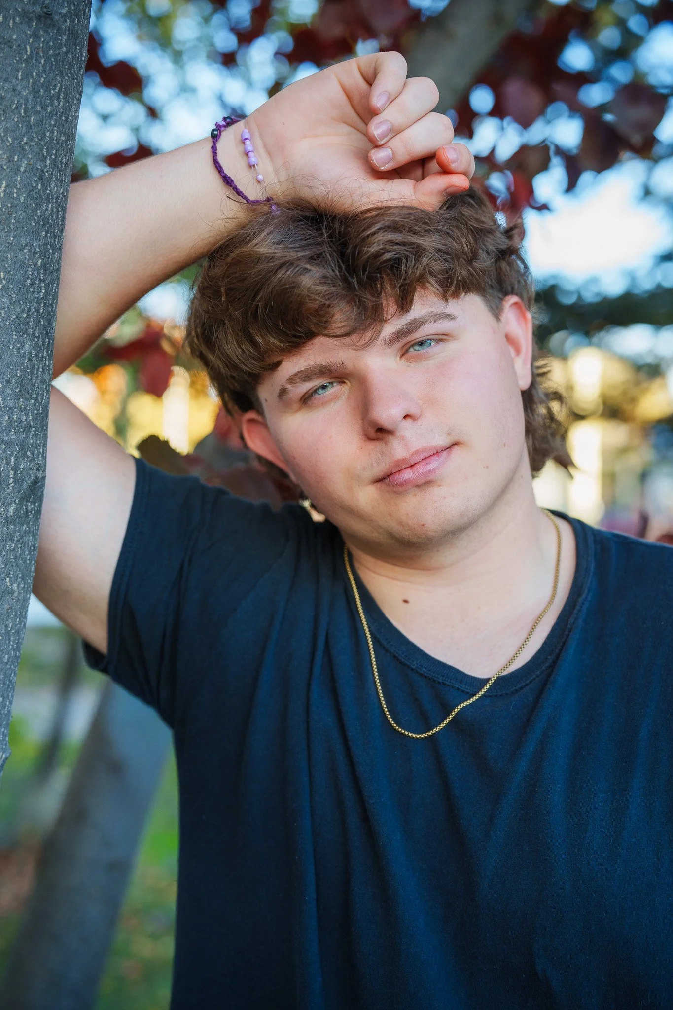 This senior portrait session in Eagle shows how simple backdrops and natural light can create powerful images. Forever My Media specializes in senior photography across Eagle, Boise, and the Treasure Valley that feels real, confident, and effortless.