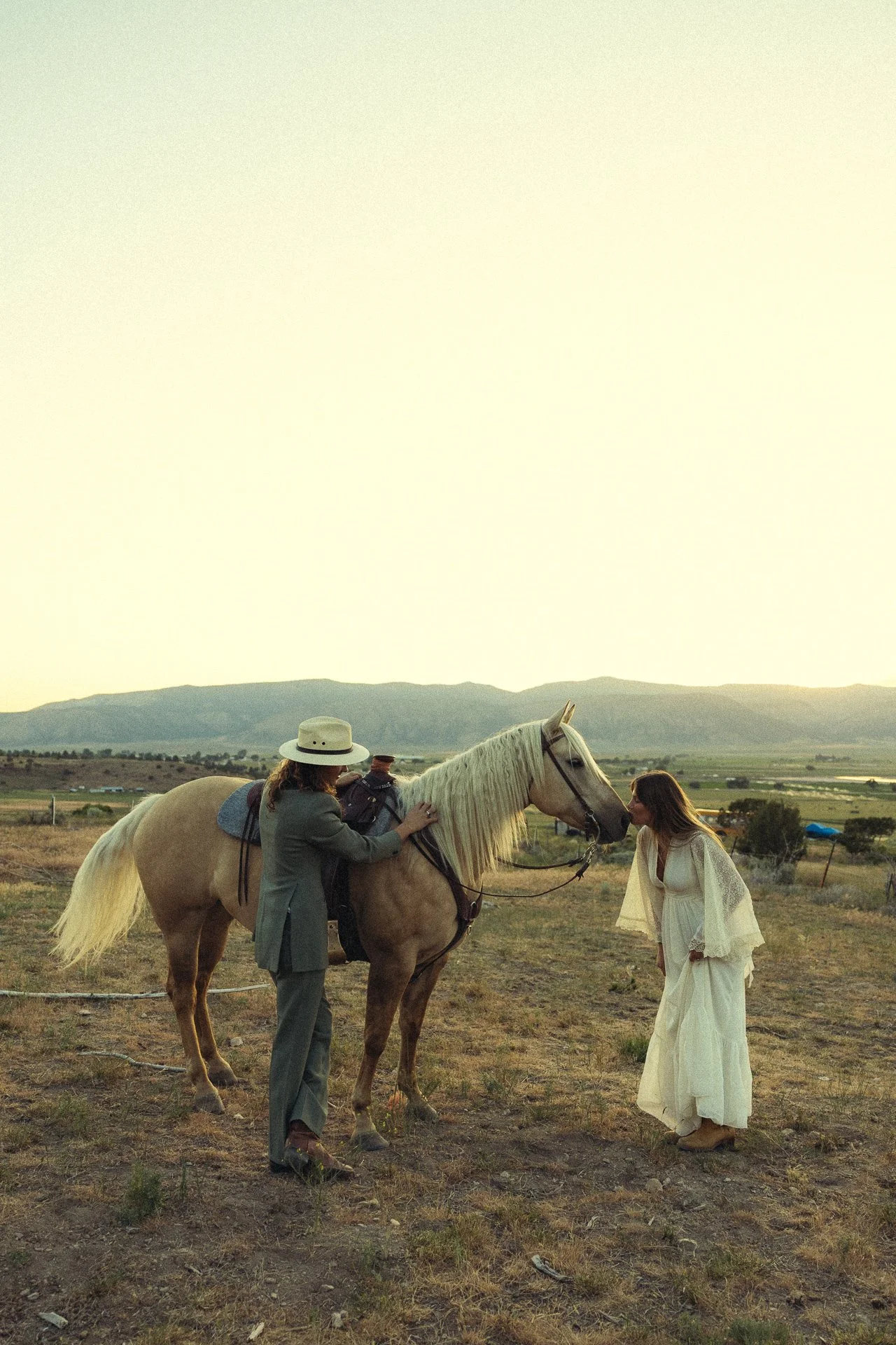 sunset-horses-elopement-web-8.jpg