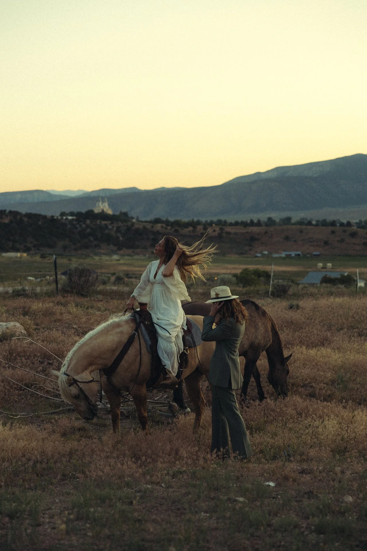 sunset-horses-elopement-web-22.jpg
