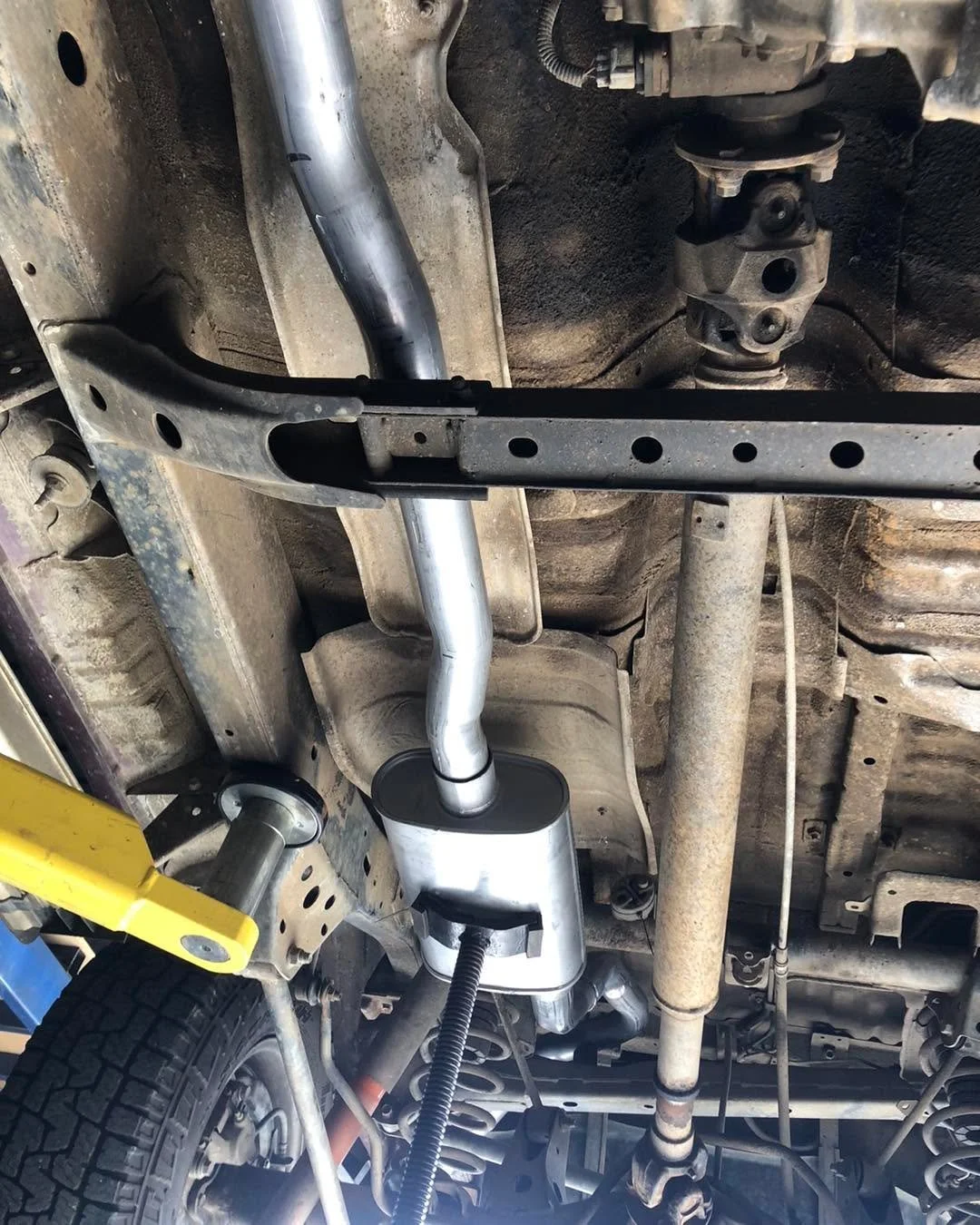 Toby,s Prado , in for a new sports exhaust, made in the snowy mountains by Pete 👍😎🏁
