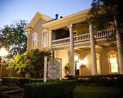 Spring Writers Retreat - 2 Tickets (Shared Bed, Shared Room)