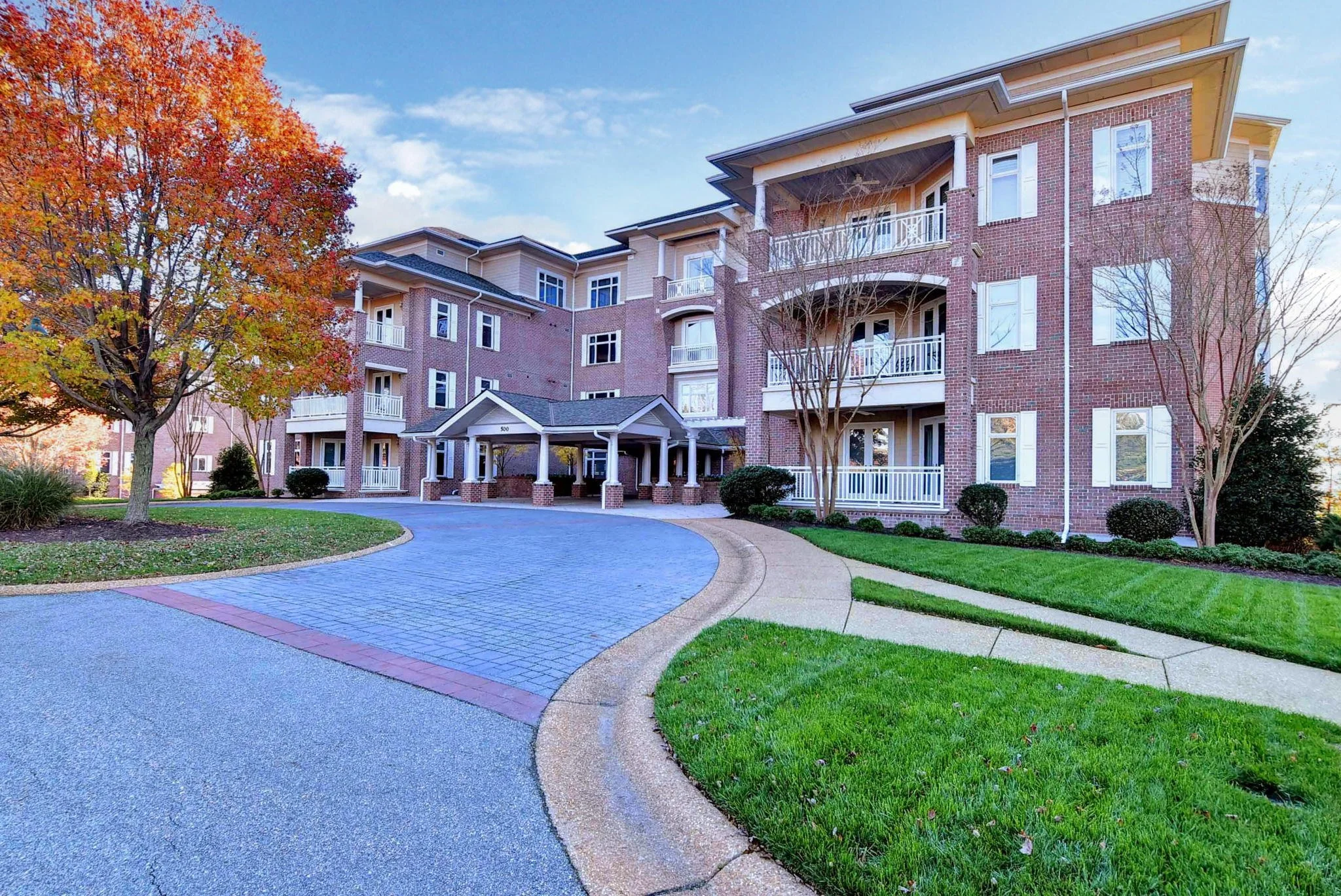 504 River Bluffs