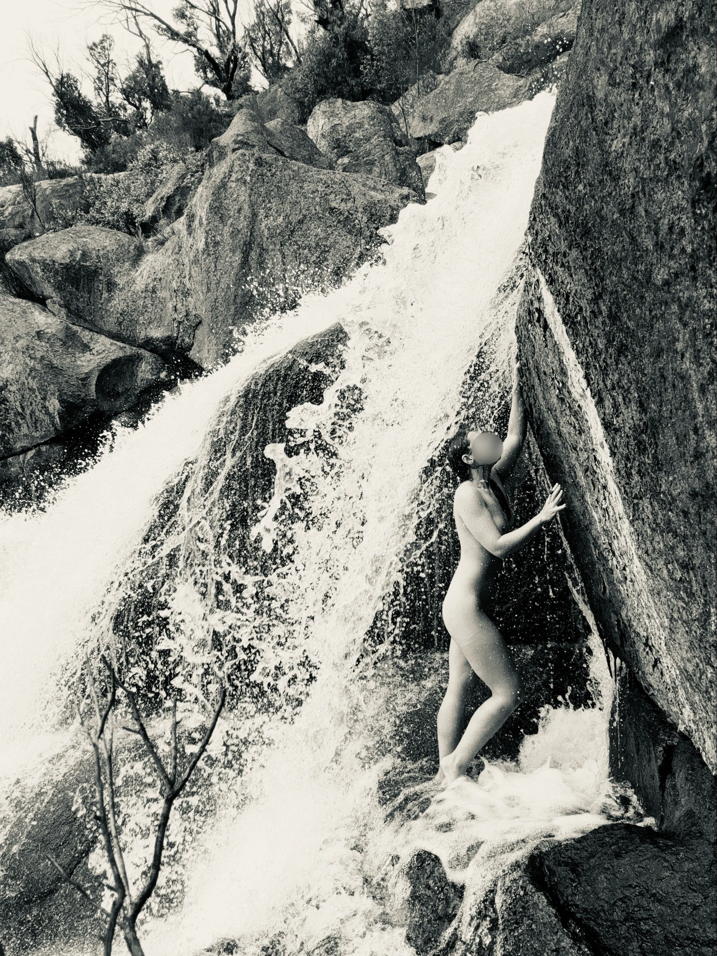 JPEG image-446F-9403-8F-0.jpeg