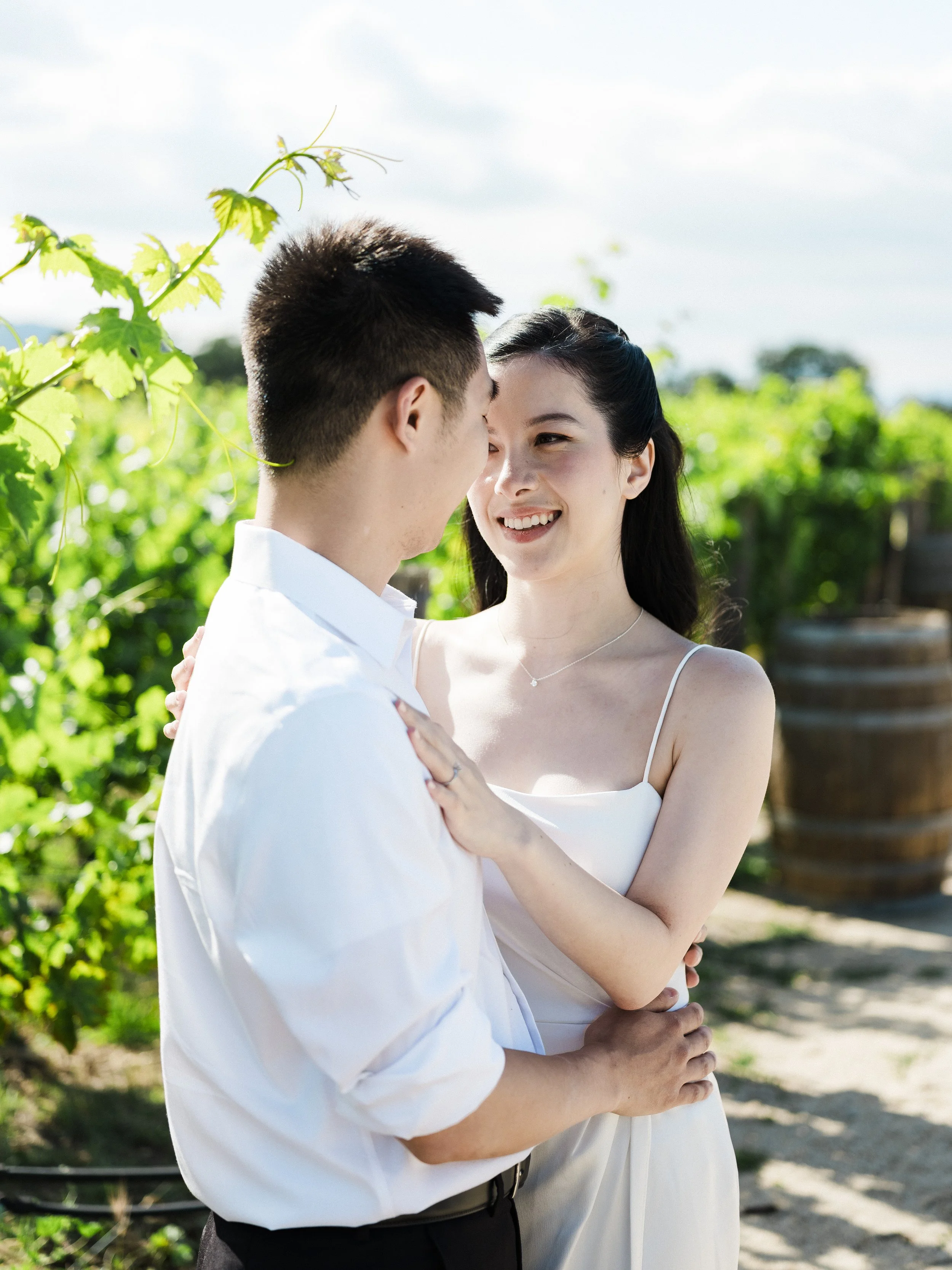 052926-Caroline&Matthew-04.jpg