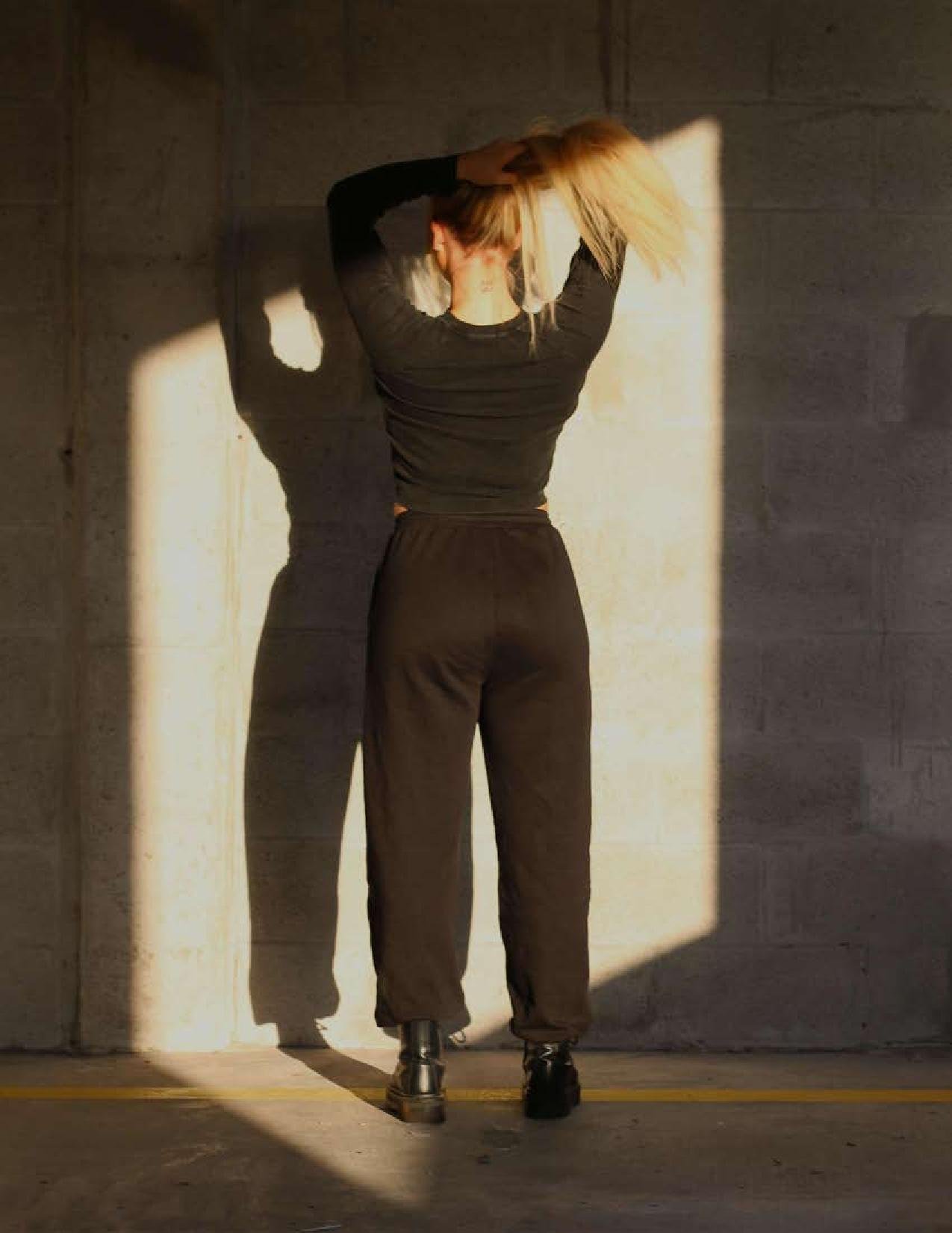 back swe-page-001.jpg