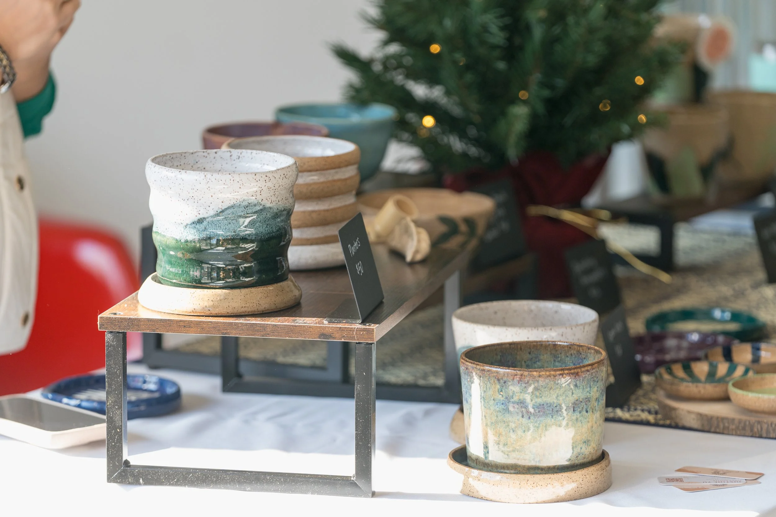 MCB241214_StationNorth_HolidayMarket-038.JPG