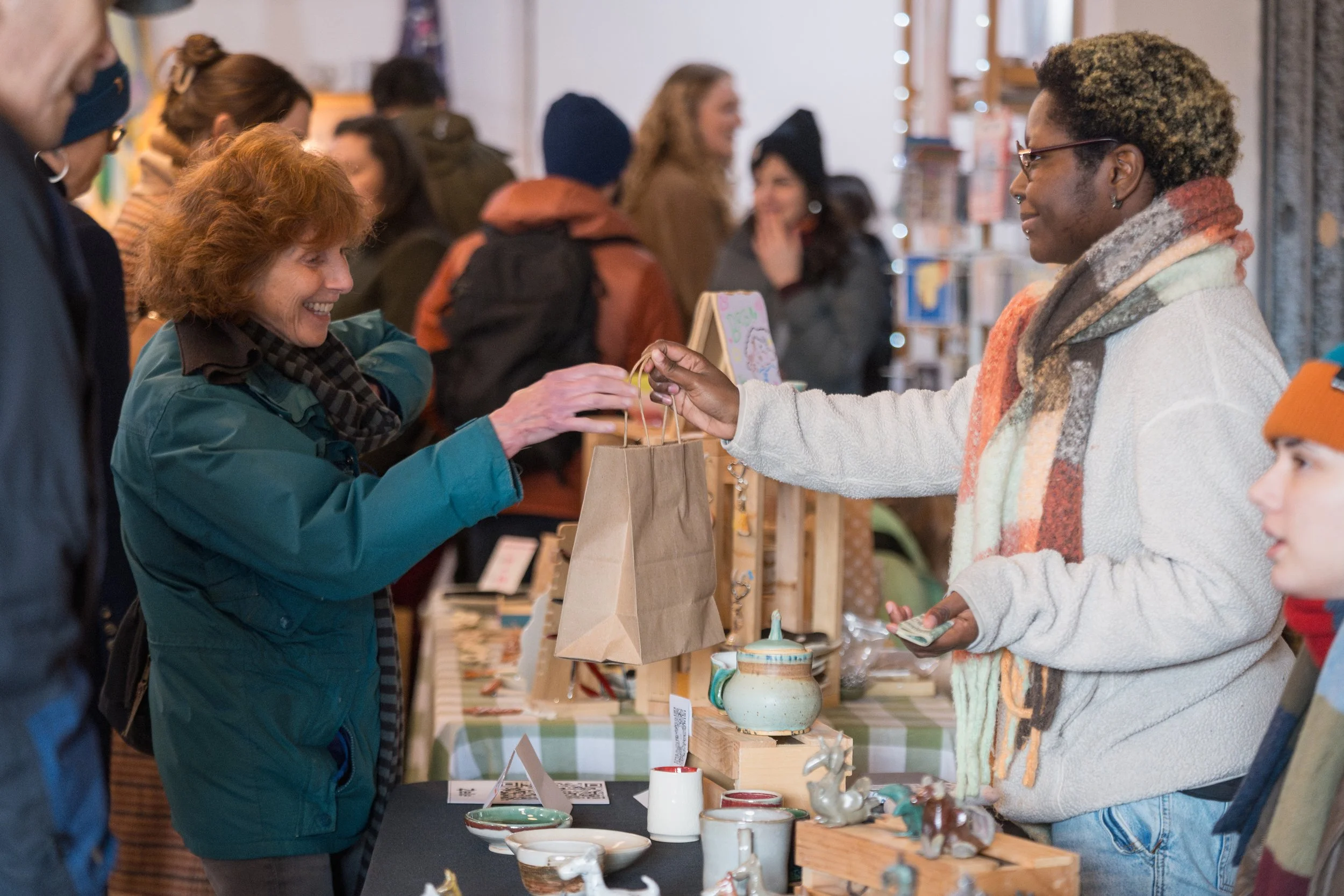 MCB251213_HolidayMarket-105.JPG