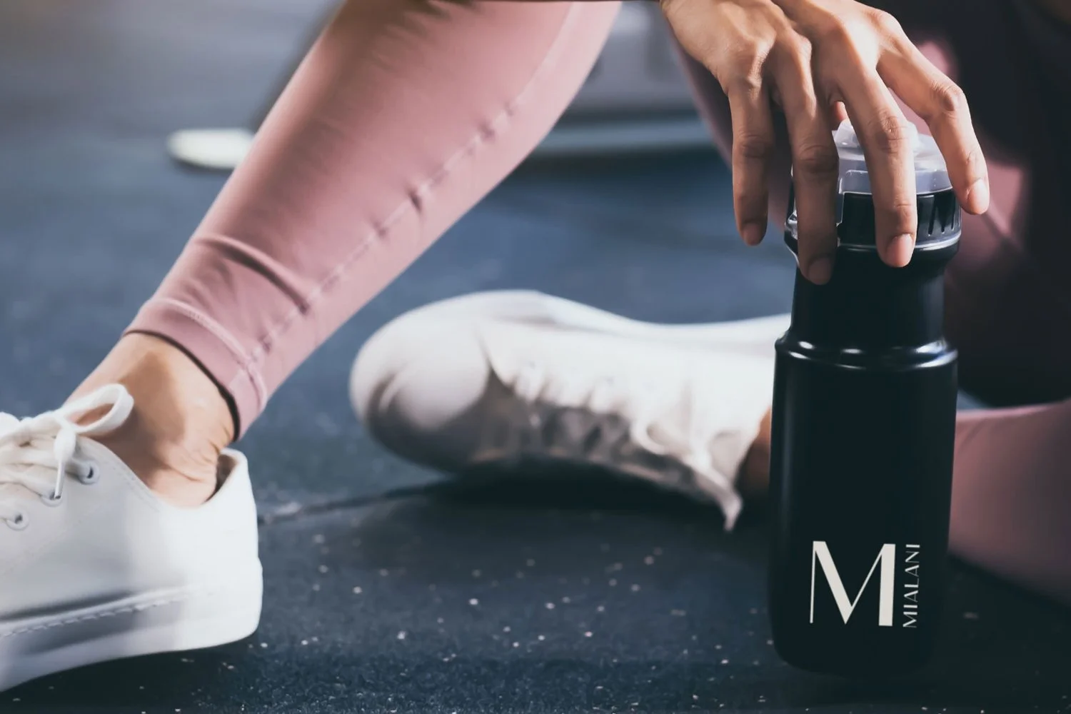 Joco-Slider-Mialani-Bottle.jpg