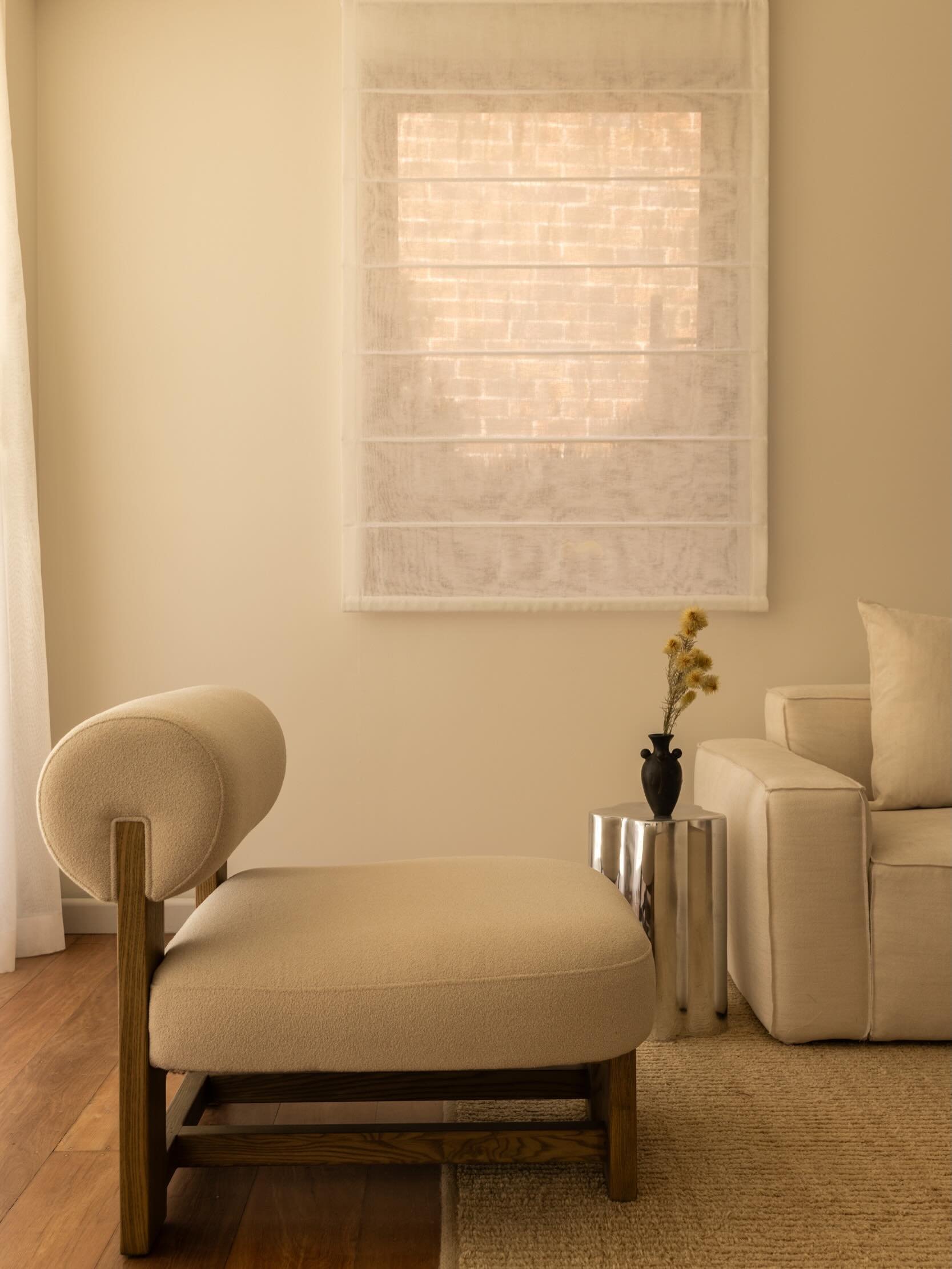 Our environments constantly cue our state of mind and, often without even realising it, we&rsquo;re responding to the spaces we&rsquo;re in. So how our homes feel inevitably plays a role in shaping the way our days feel.

The aesthetics of your home 