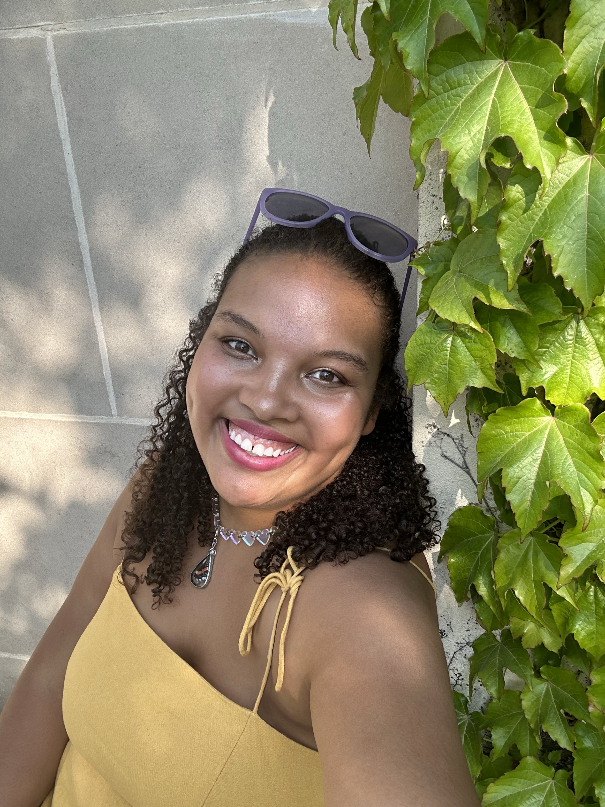 Headshot of Sabrina Thompson