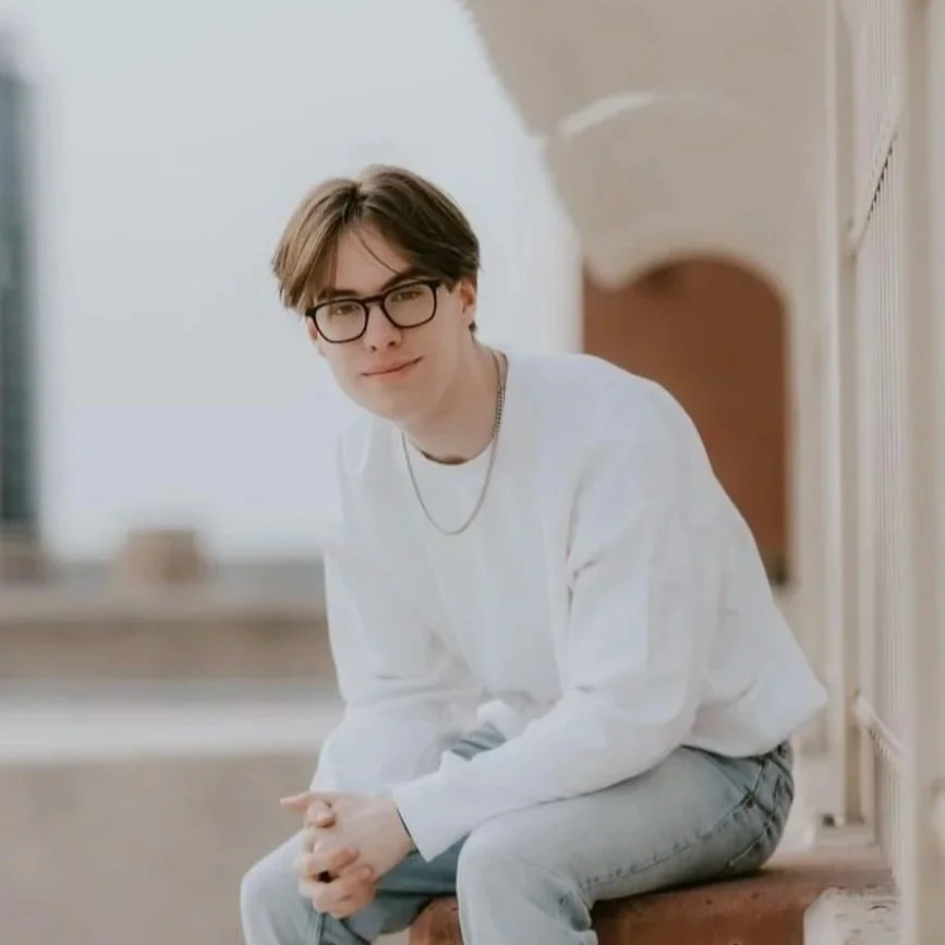 Headshot of Dylan Lieckfelt