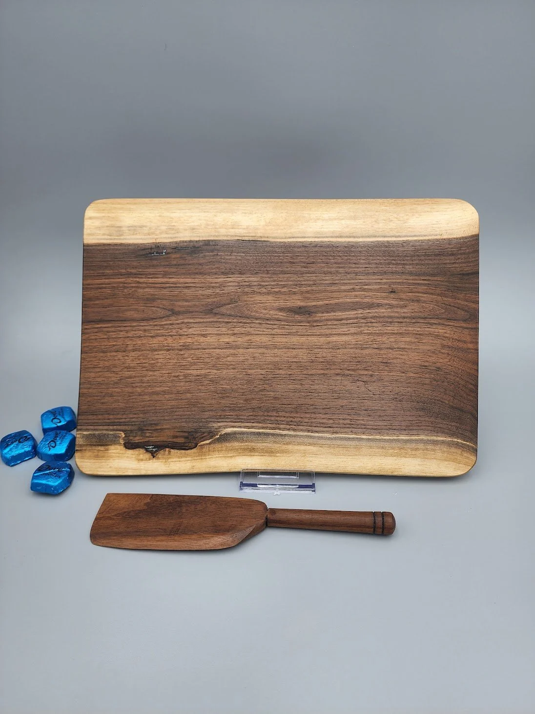 20015 Cheese Board with knife - back 2.jpg