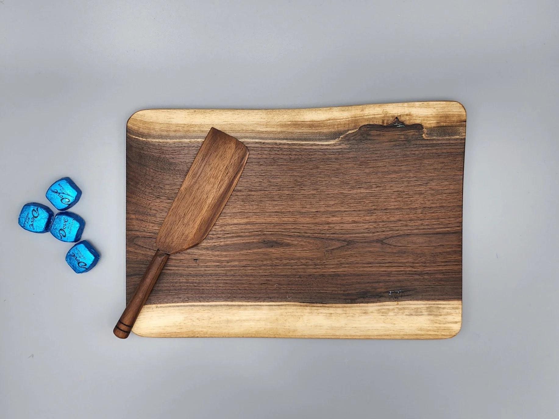 20015 Cheese Board with knife - back.jpg