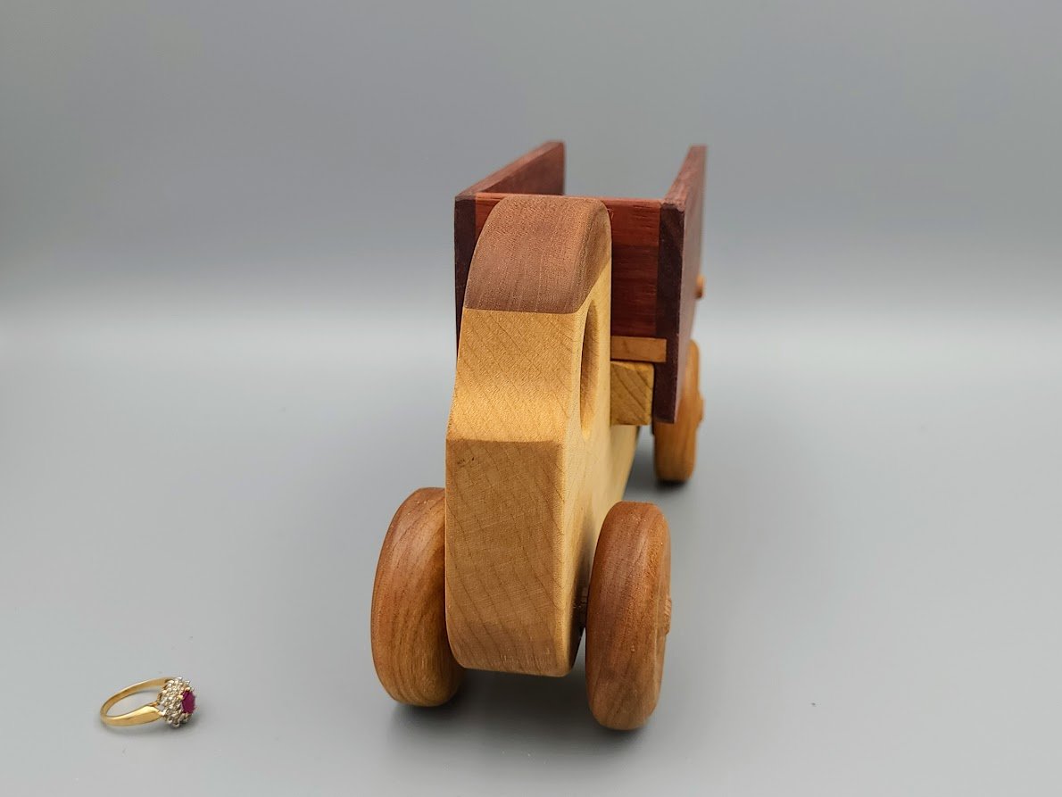 Toy dump truck 2 - front.jpg