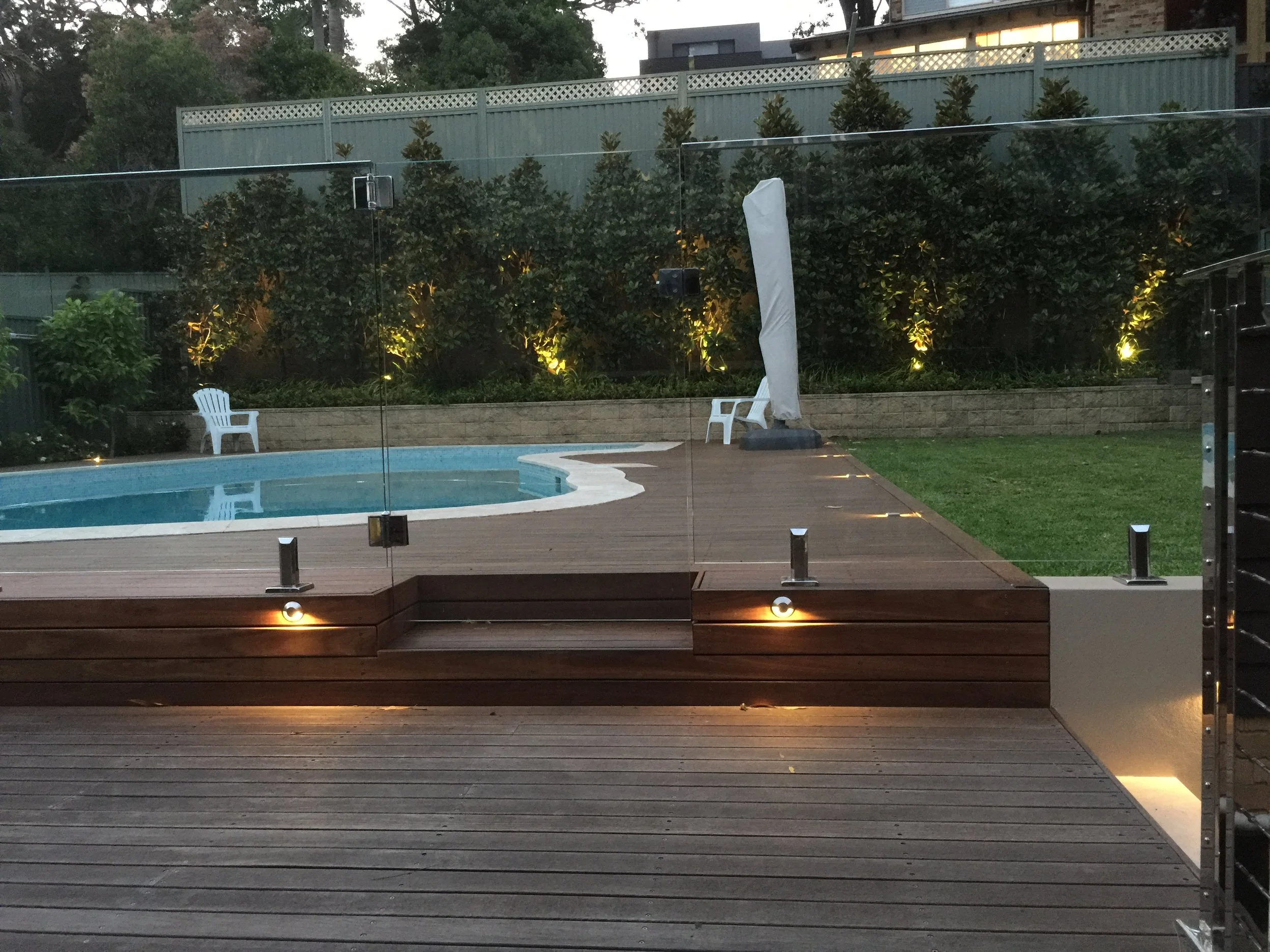 The-Right-Light-Lugarno-Deck-Light-Up-7.jpg