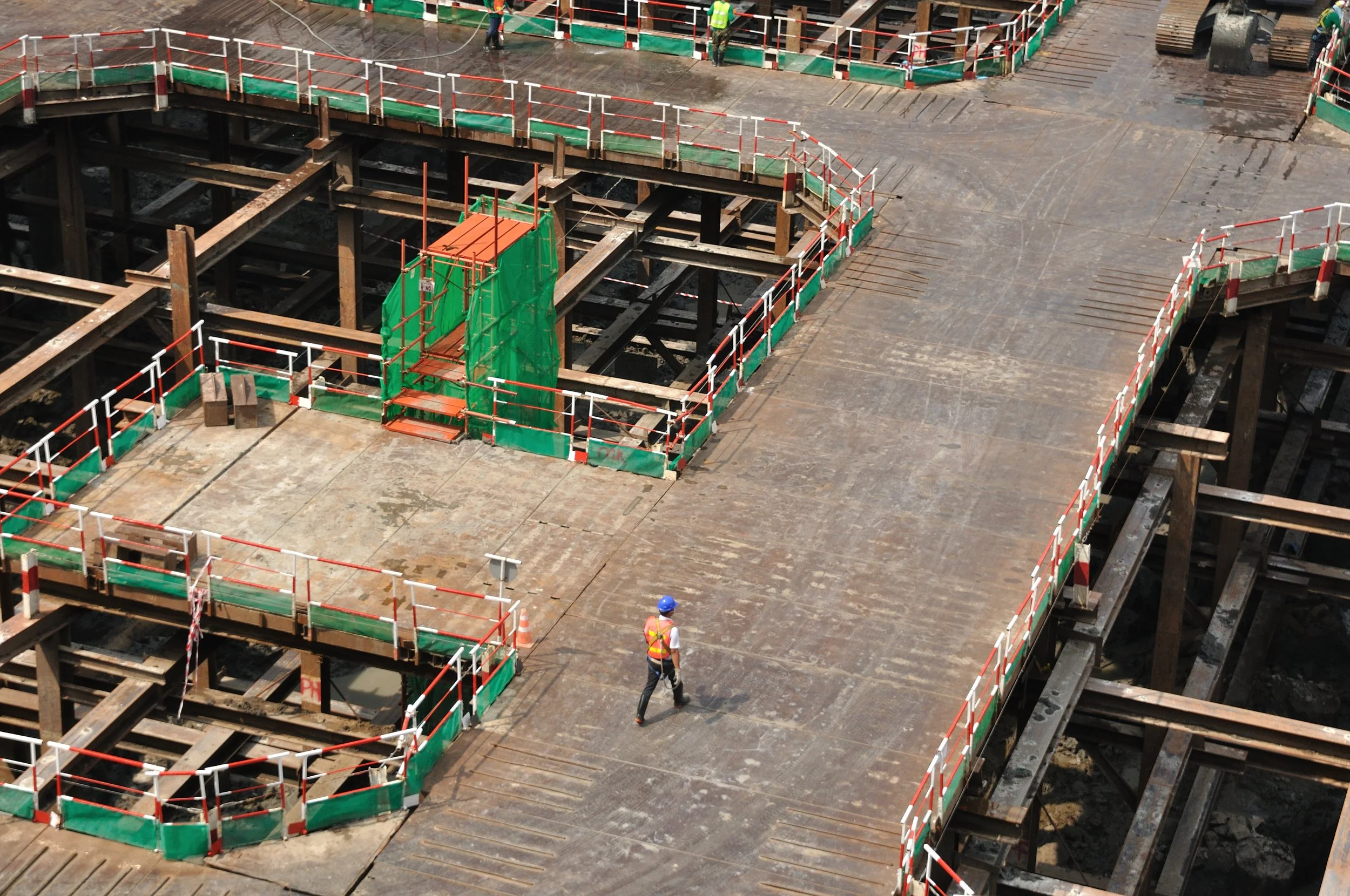 Major building union construction project labour hire resources