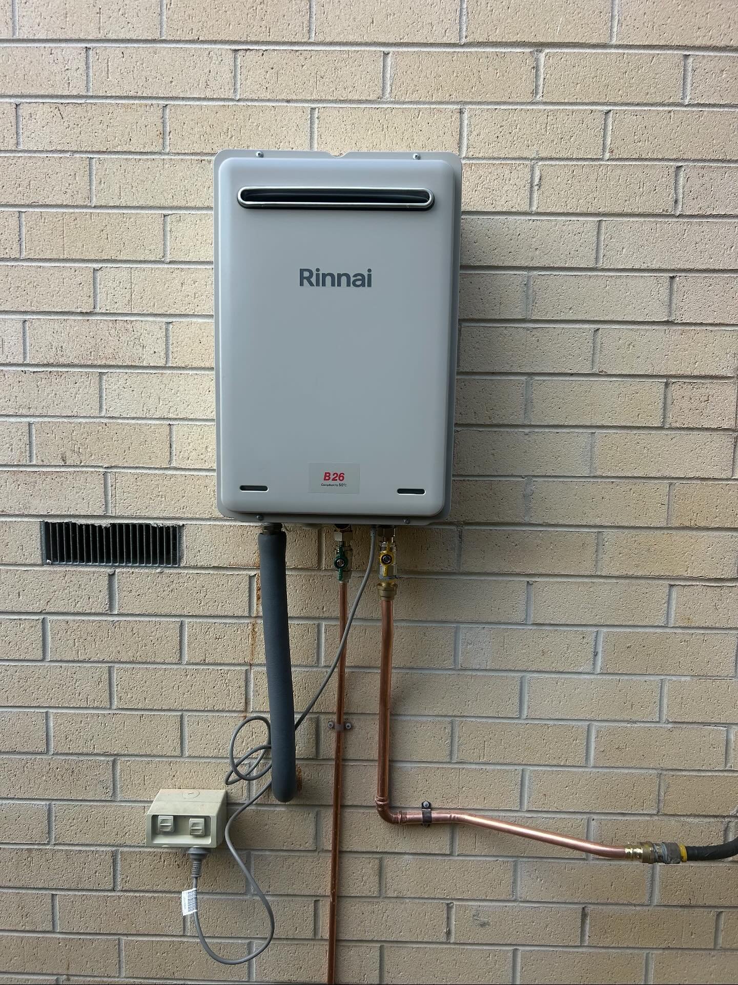 Upgraded hot water service supply and install in Berwick 🙌🏼

For all plumbing queries contact Nick 0423701954