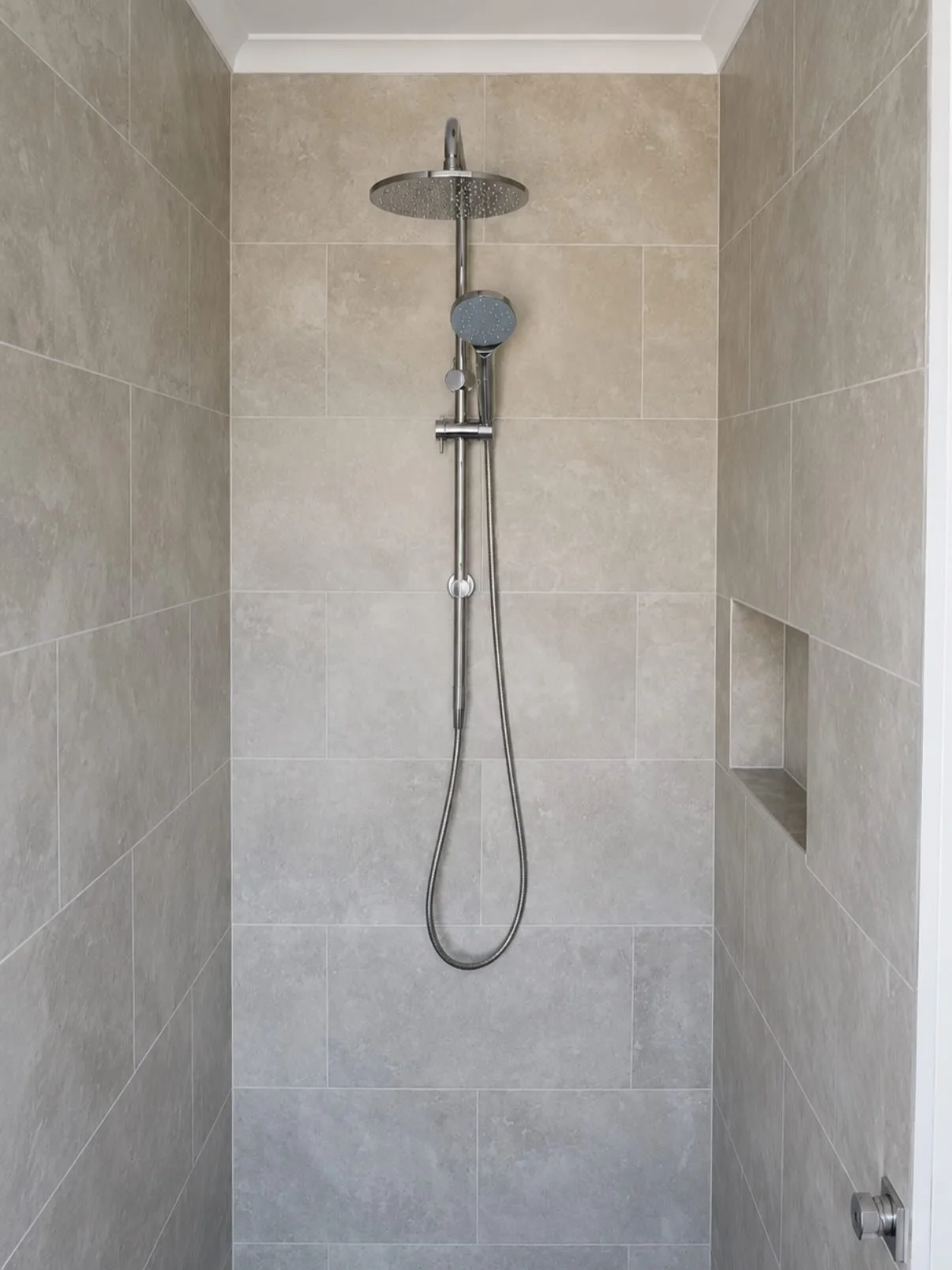 Ensuite Bathroom recent job completion.
From rough in to final fit off 

Thinking about upgrading your plumbing? Get in touch. 

Nick - 0423 701 954 
www.vitalplumbingandmaintenance.com
nick@vitalplumbingandmaintenance.com