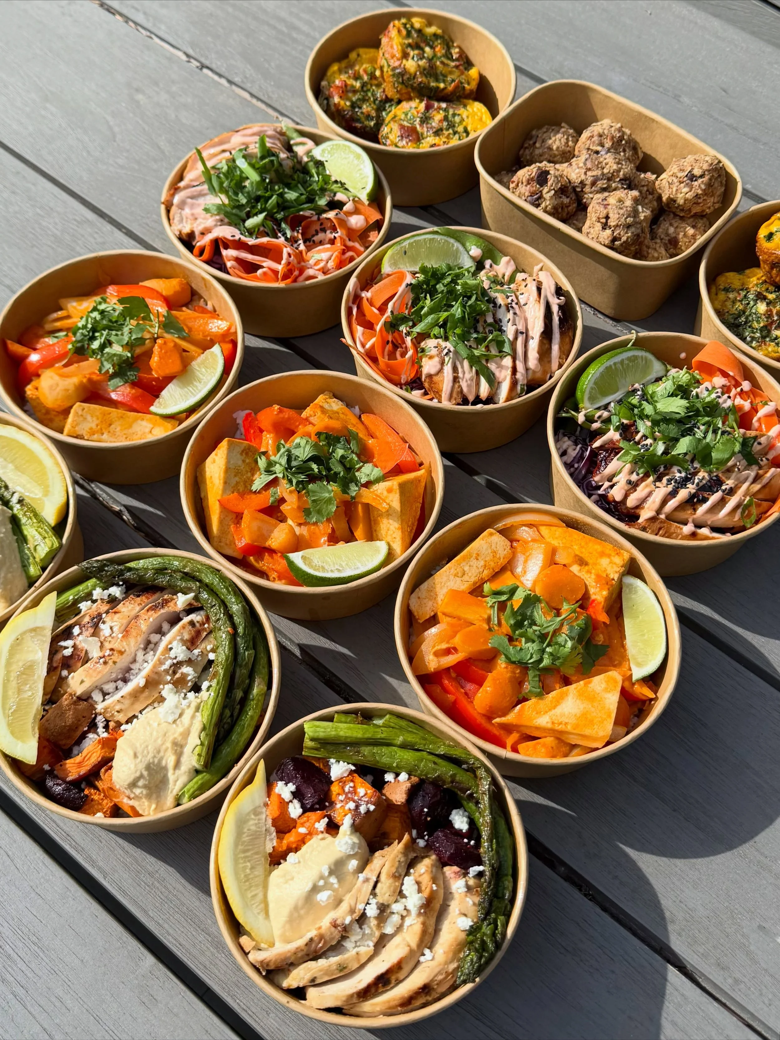 Let us help you eat the rainbow 🍒🥕🍋🥒🫐

Here&rsquo;s what a 10-Meal Package can look like. Fresh, customized, and waiting in your fridge 🍽️

We offer a range of weekly meal prep packages to meet the level of support you need:

&bull; 5 Meals
&bu