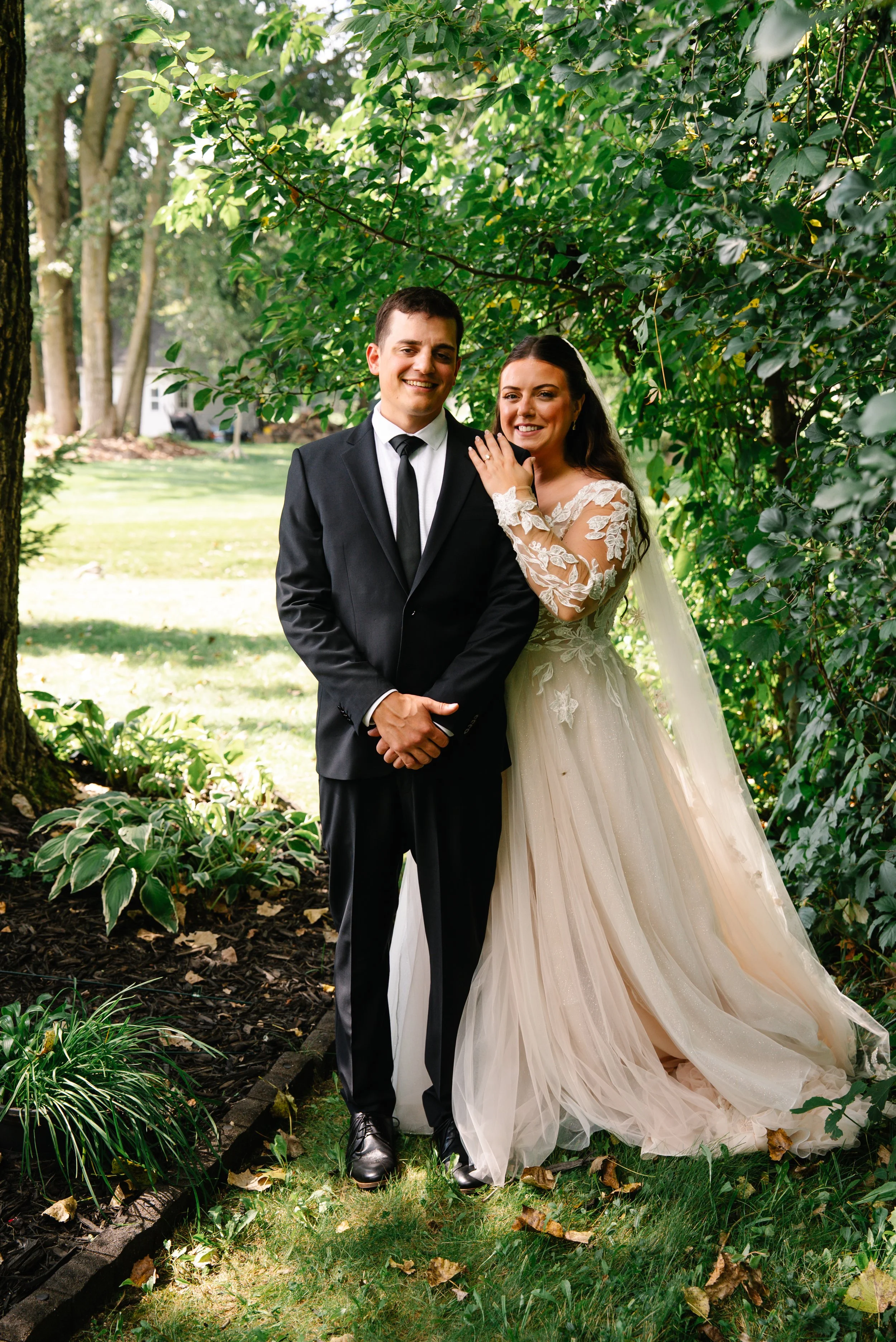 Nicole + Grant Sneak Peeks-19.jpg