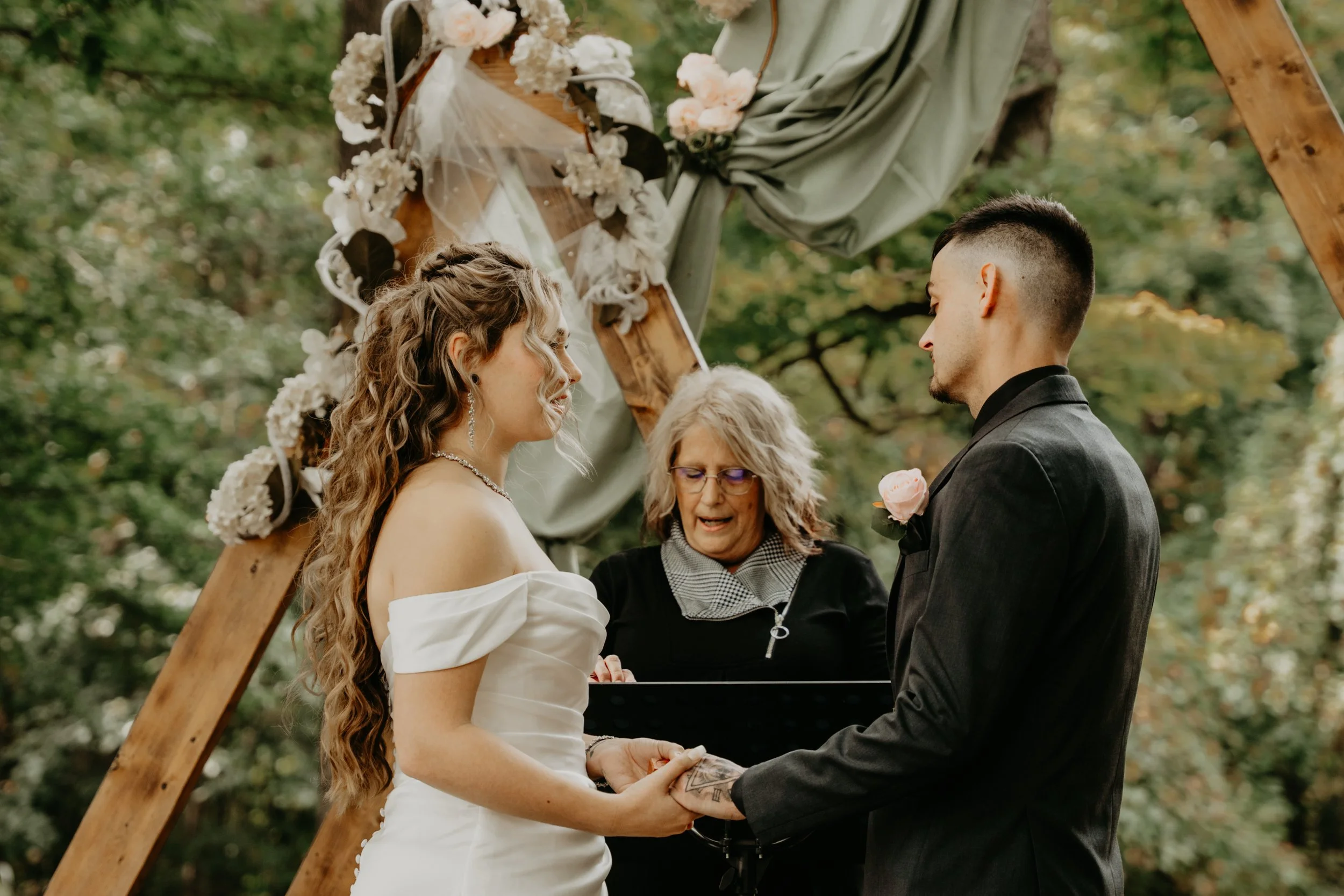 Kyle & Tia - Ceremony-54.jpg