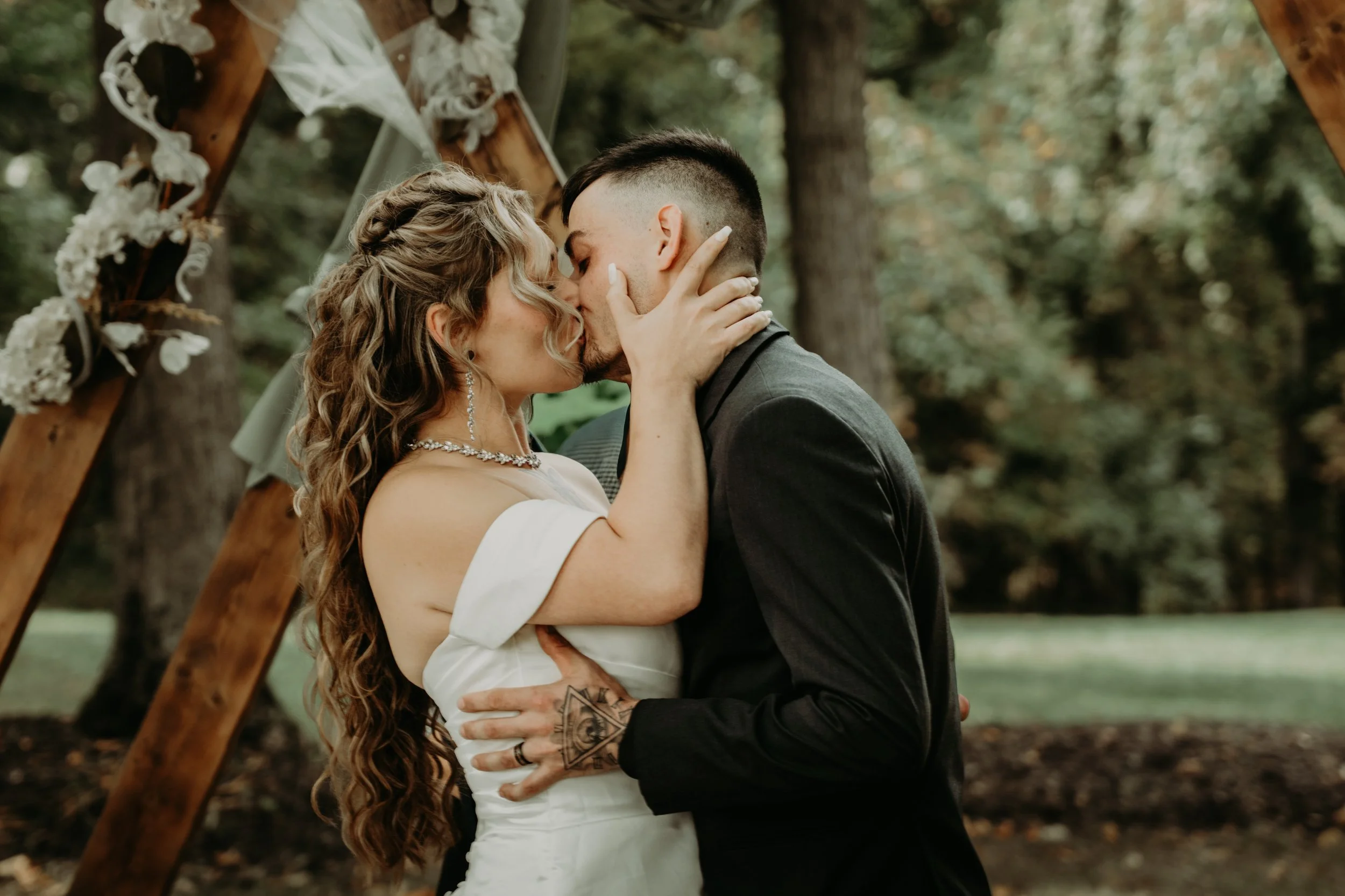 Kyle & Tia - Ceremony-58.jpg