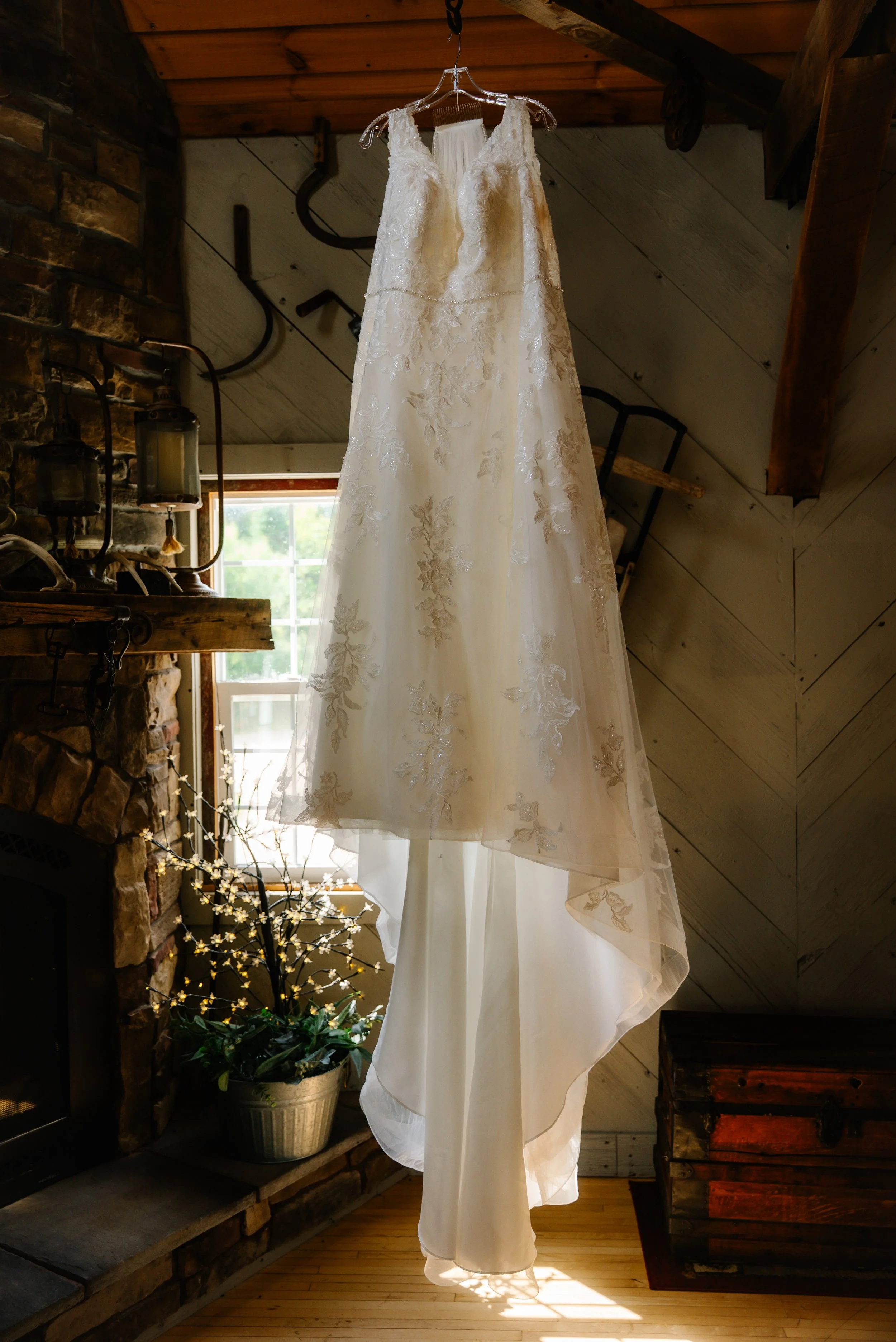 Lexi + James Sneak Peeks-4.jpg