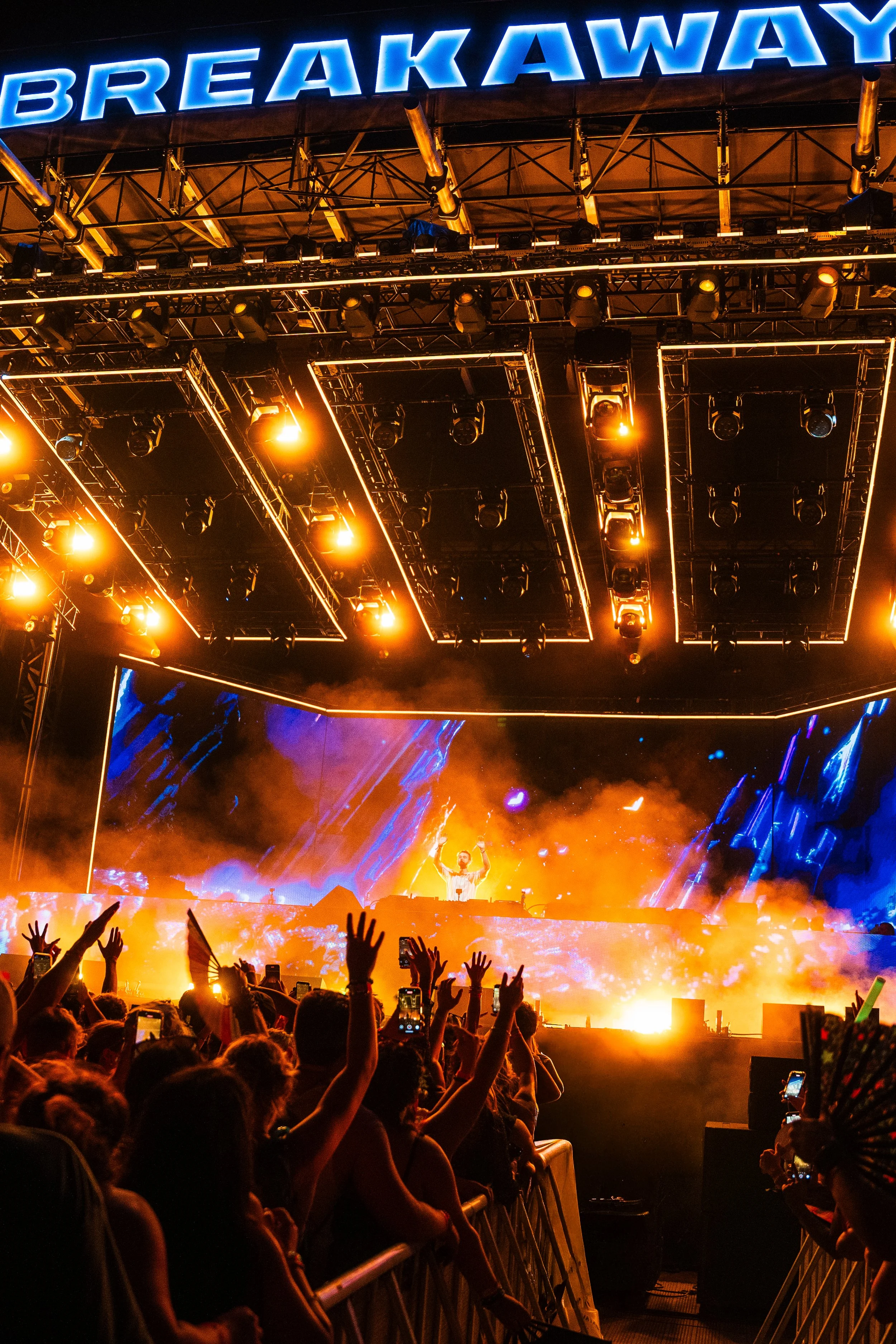 Breakaway - Mainstage - Day 1-2.jpg