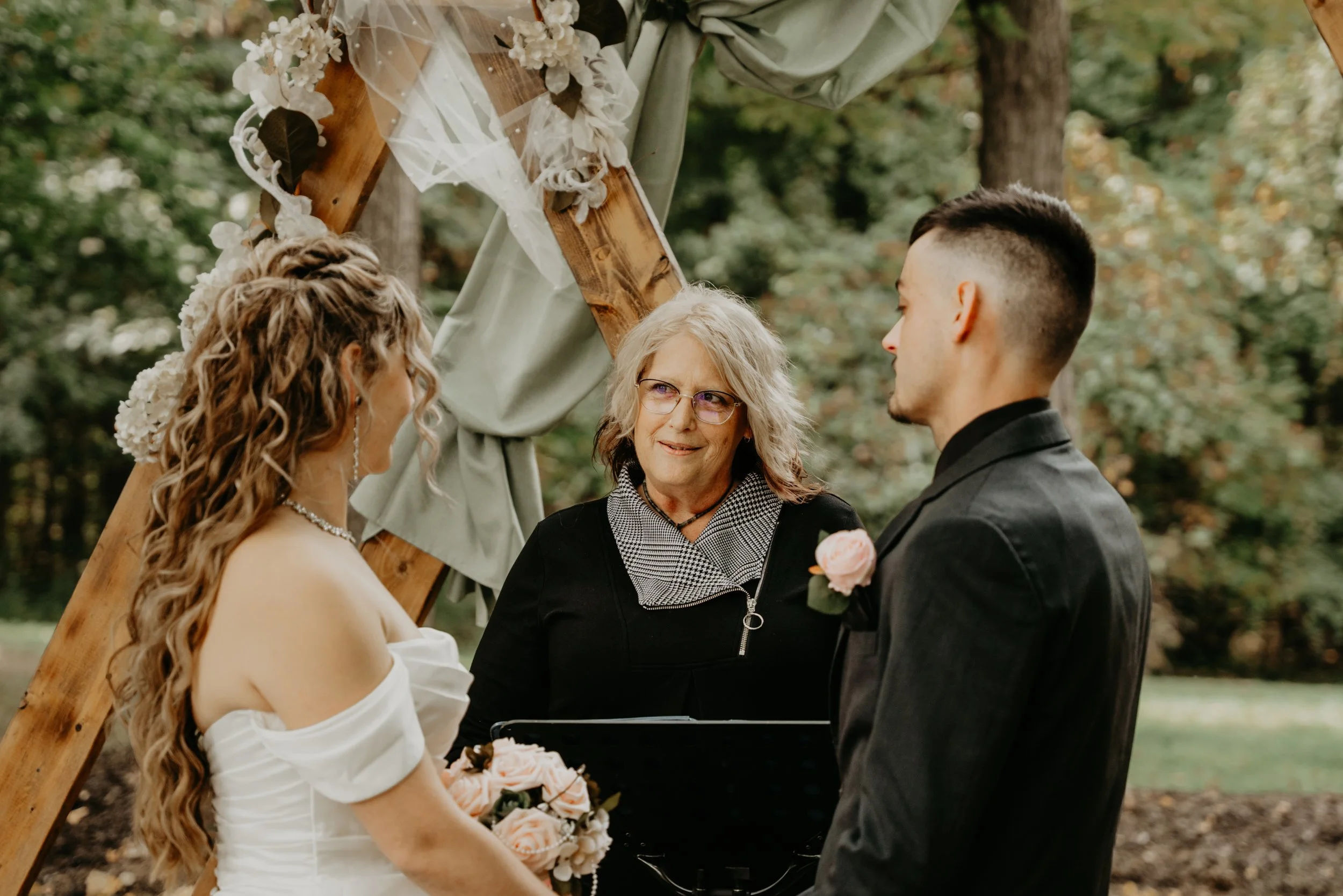 Kyle & Tia - Ceremony-47.jpg