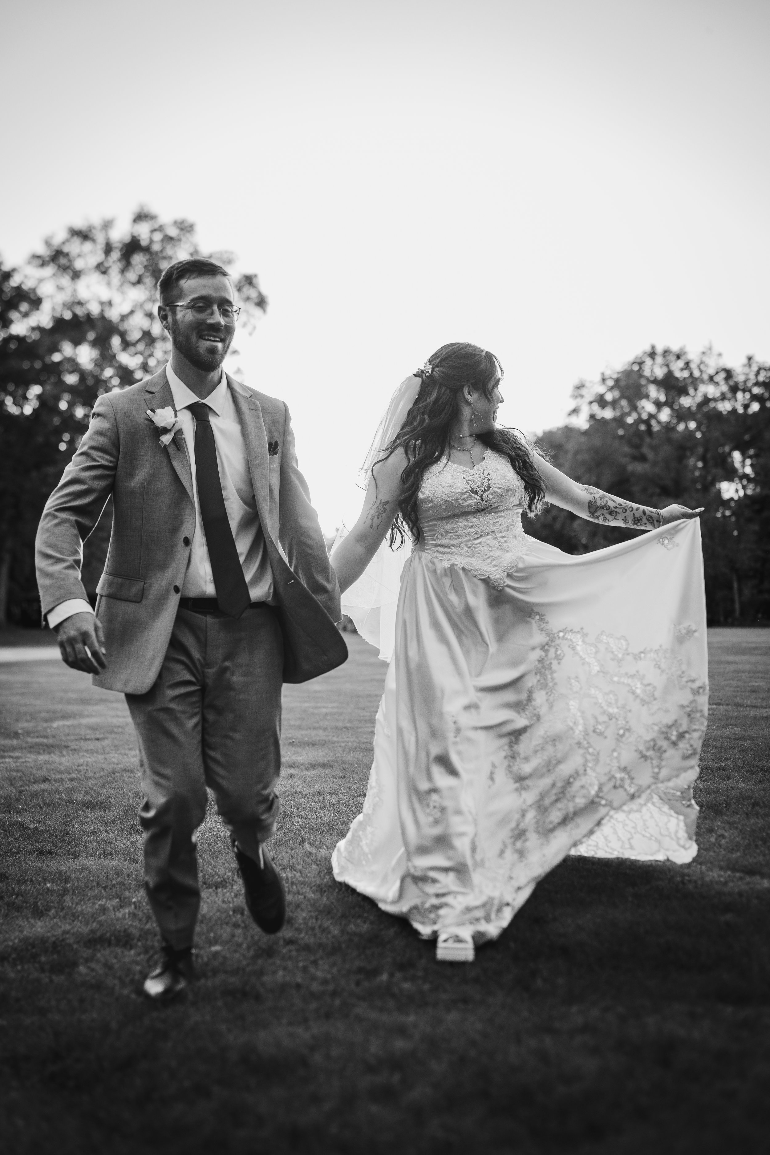 Gina + Robert - Preview Photos-20.jpg
