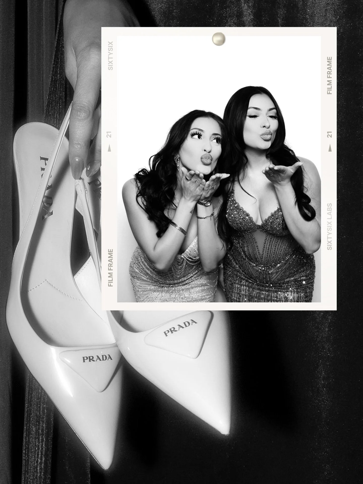 Black &amp; white, but make it iconic. 💋