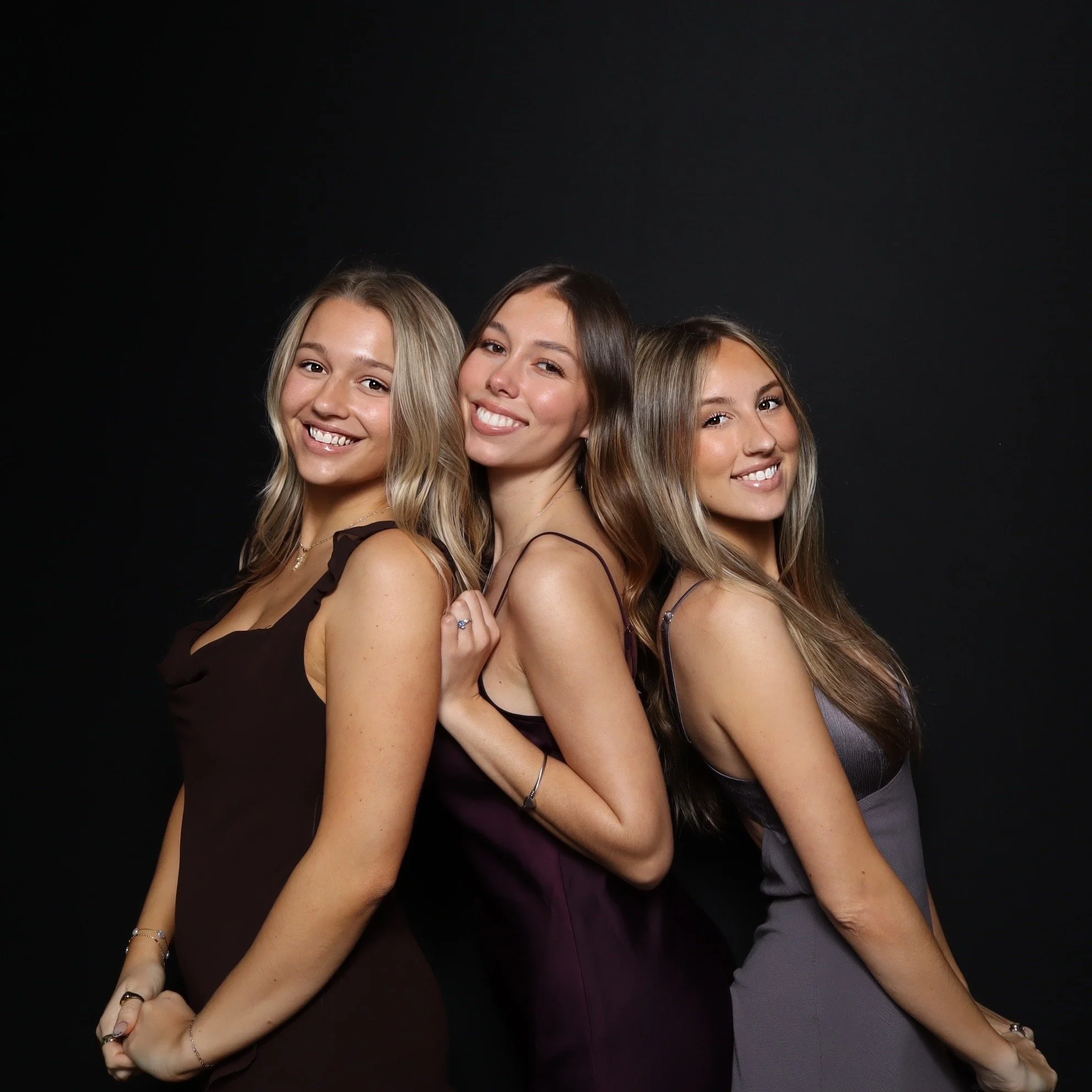 Wedding photo booth in Orange County by Pure Luxe Photo Booth