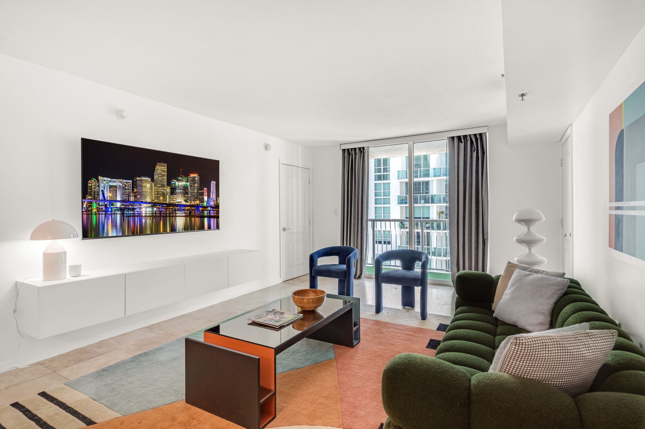 5-web-or-mls-1200BrickellBayDr2409-4.jpg