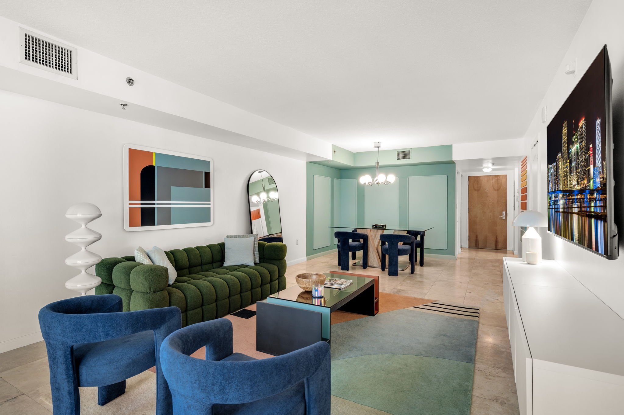 7-web-or-mls-1200BrickellBayDr2409-6.jpg