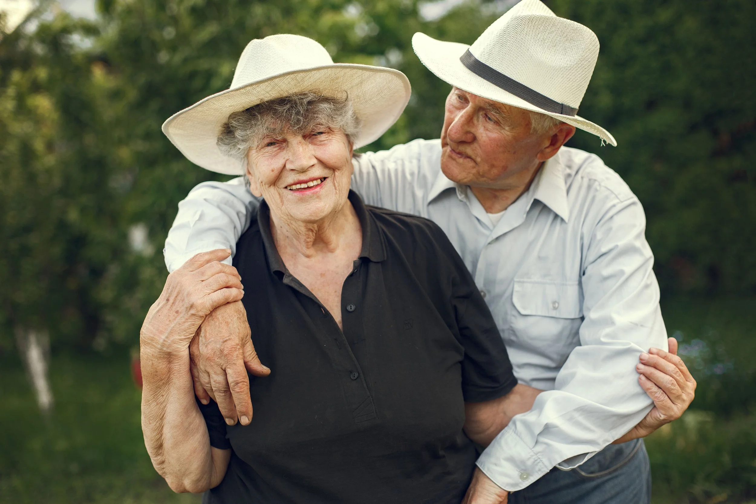 When Is It Time to Consider an Adult Family Home? Signs Families Should Know