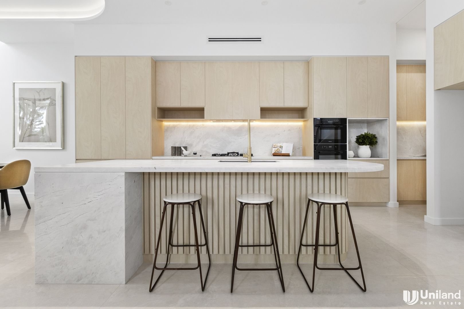 Longview Kitchen.jpg