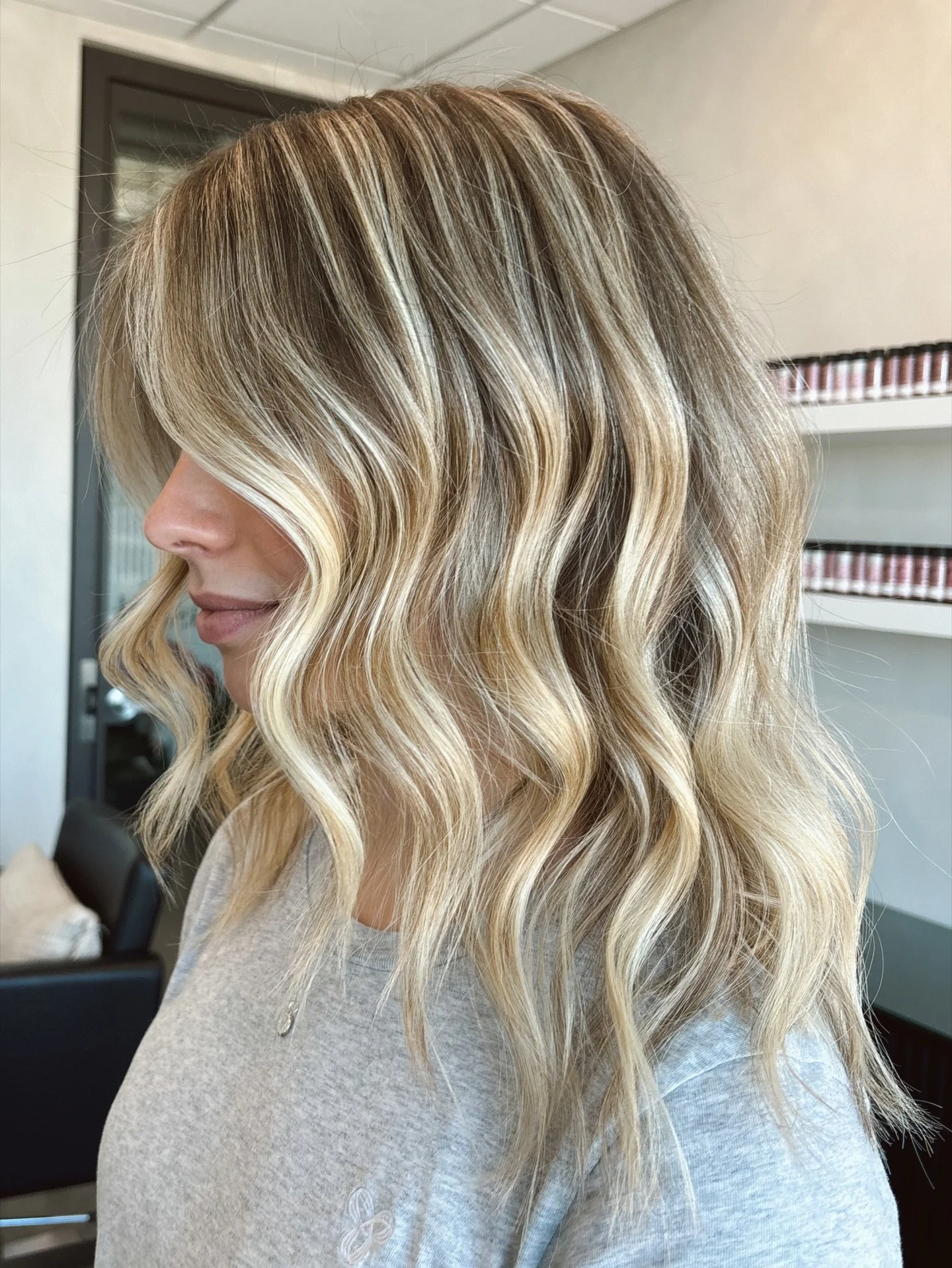 Inspo was beach Blondie &amp;&amp; I think we delivered 🌊

Spring is booking up fast!! DM or email to book