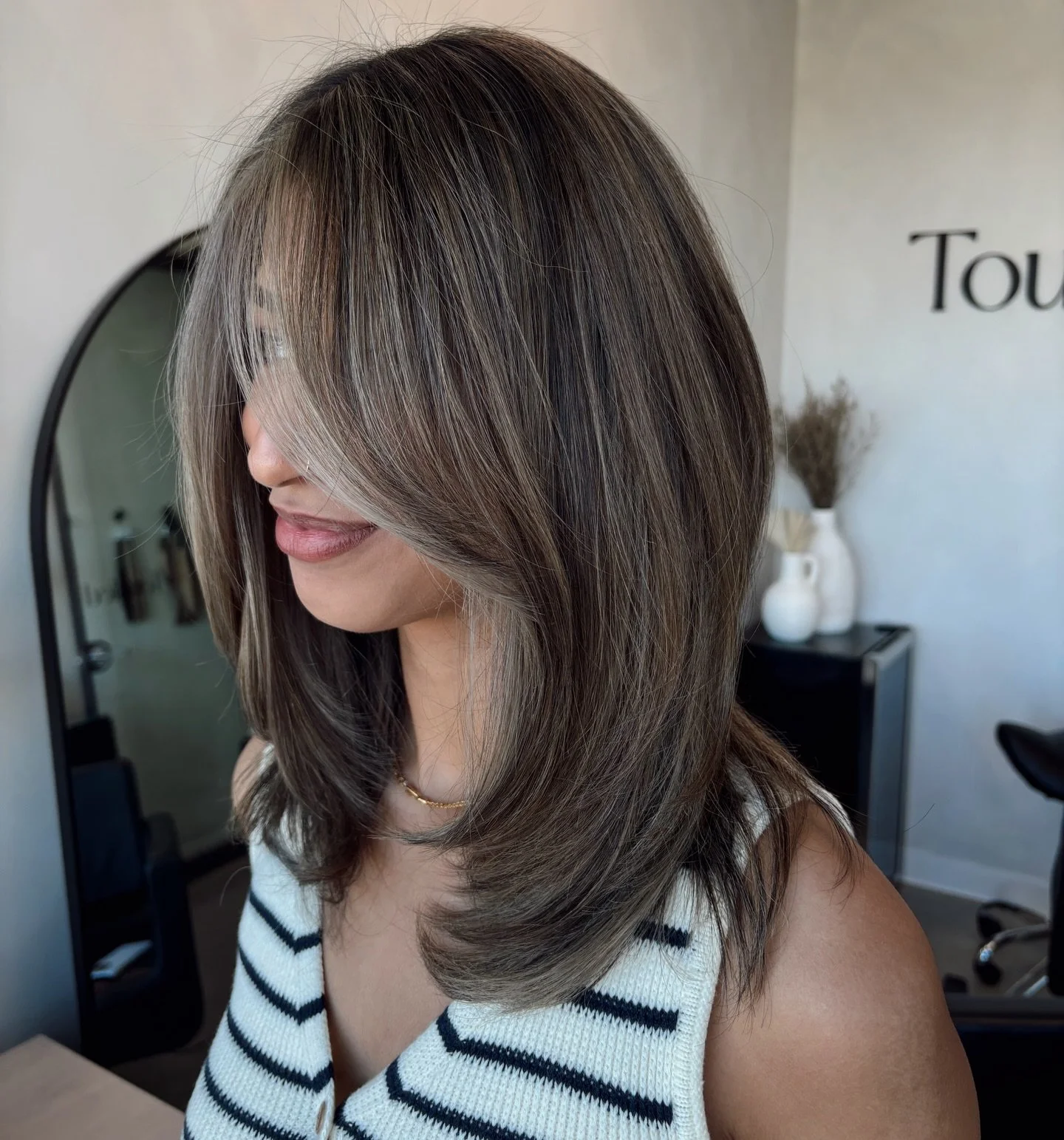 Cool bronde &amp; a cute blowout 😍

Using @redkenpro @k18hair 

#ashbrown #bronde #livedinhair #blowout