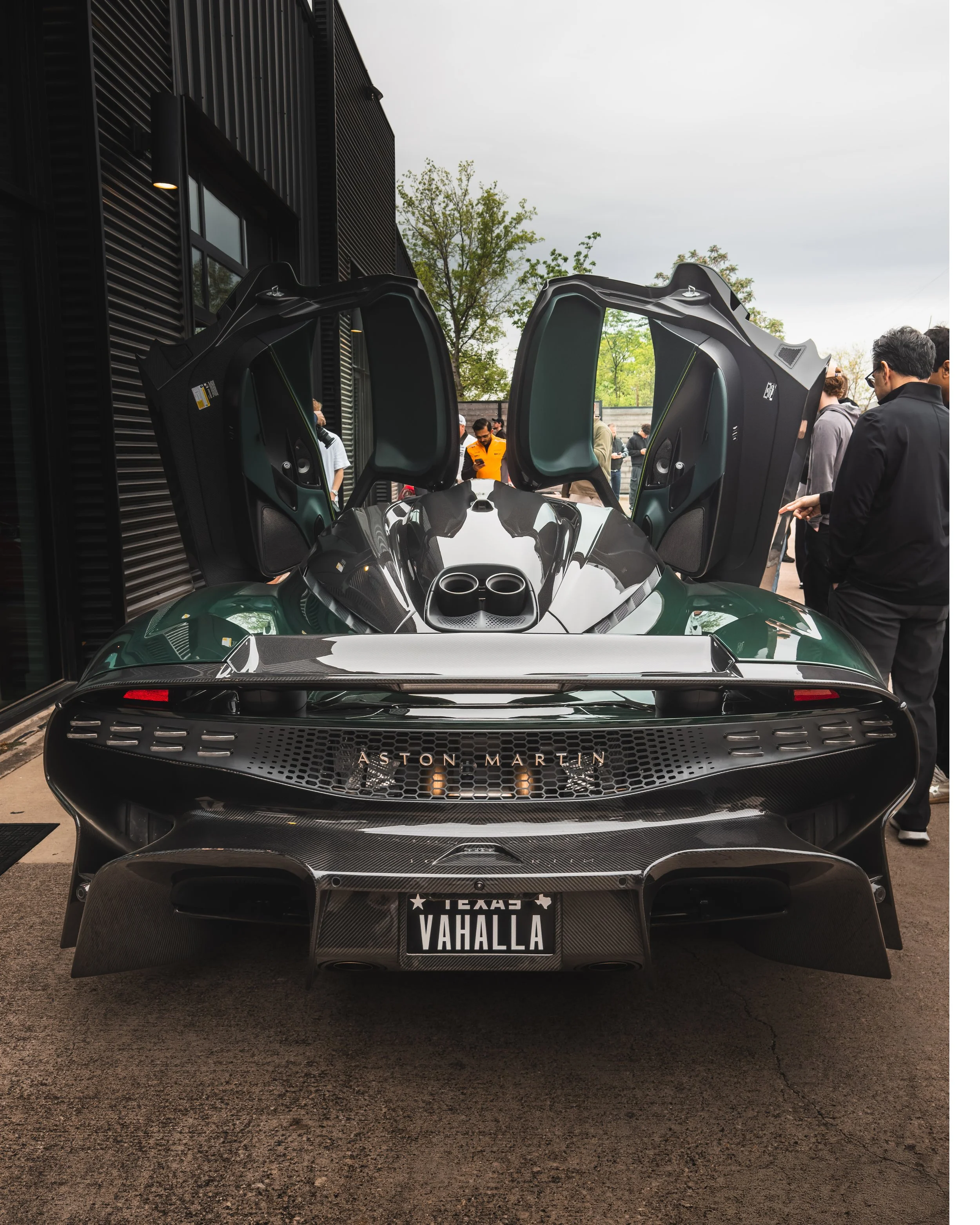 Aston Martin Valhalla - 4