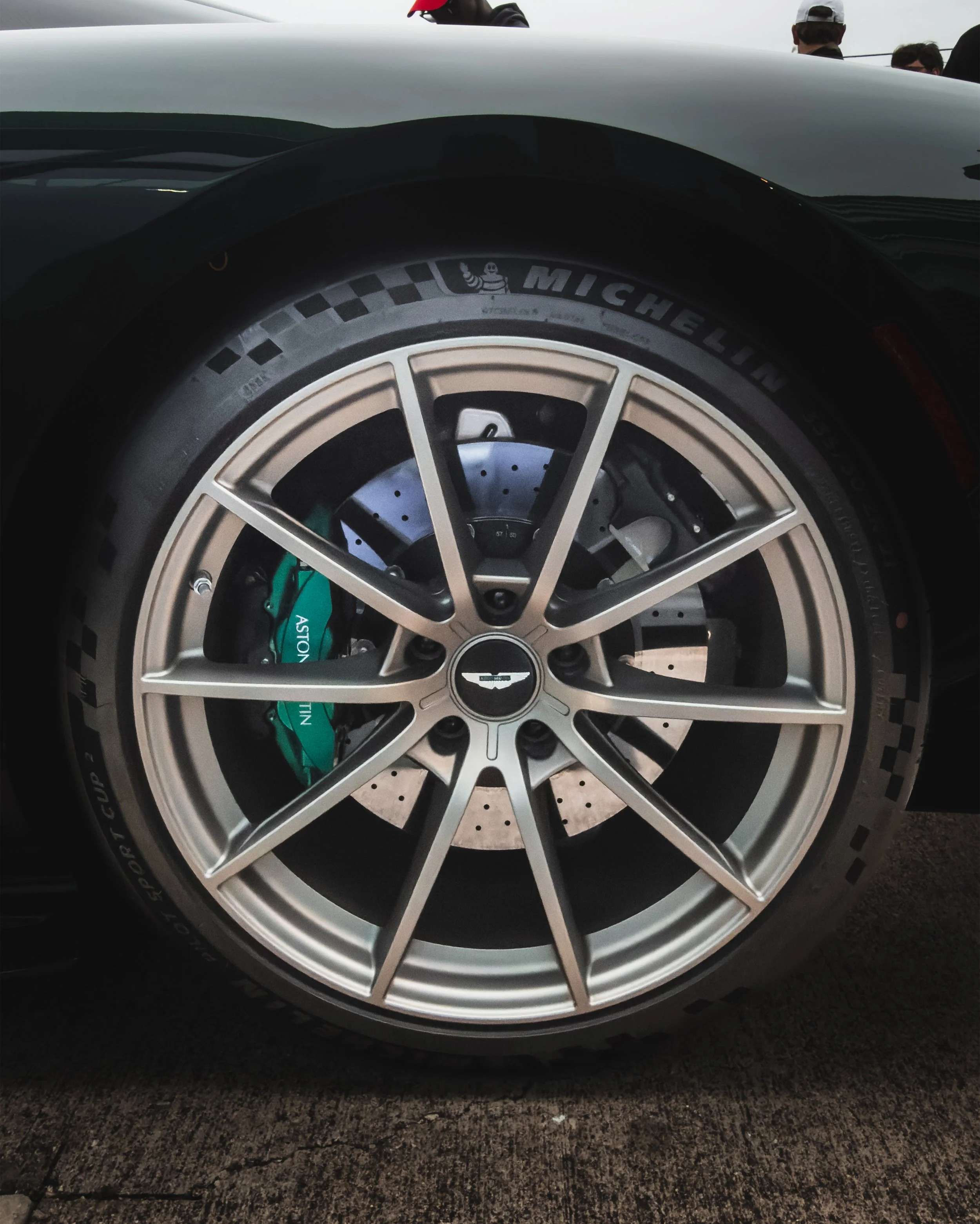 Aston Martin Valhalla - 5