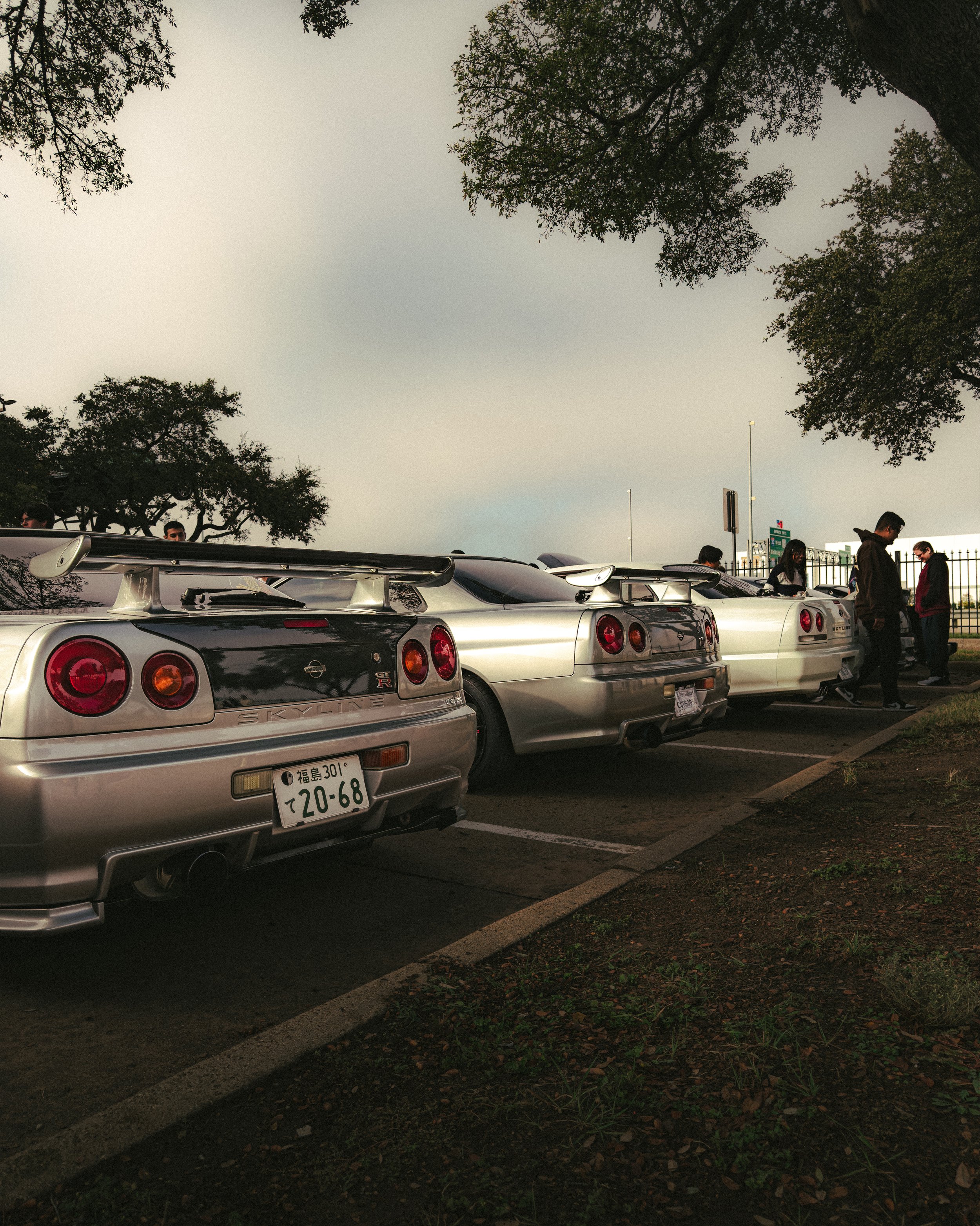 Nissan R34 Skylines