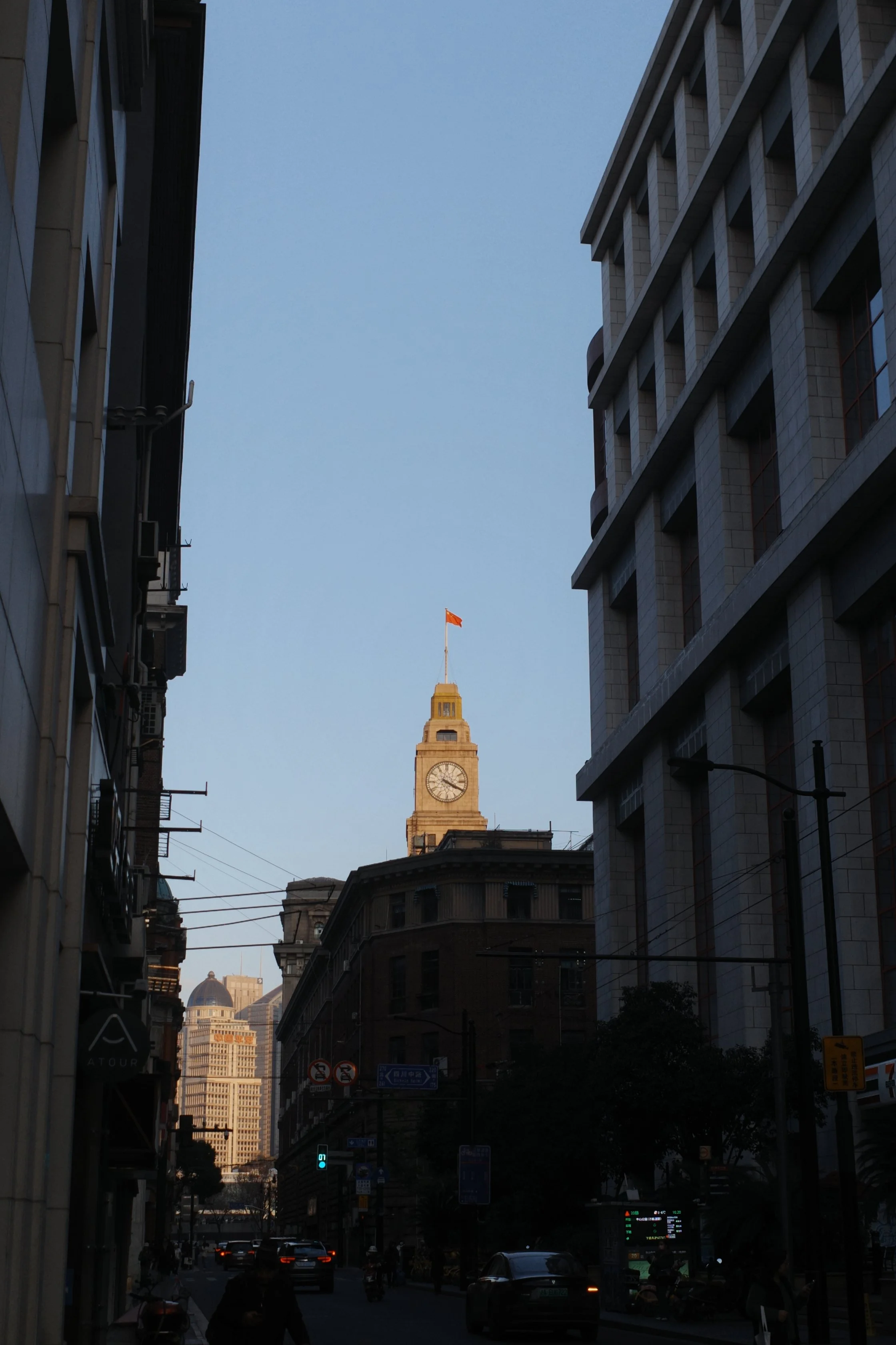 Shanghai Jiang Xi Zhong Road Fuzhou Road