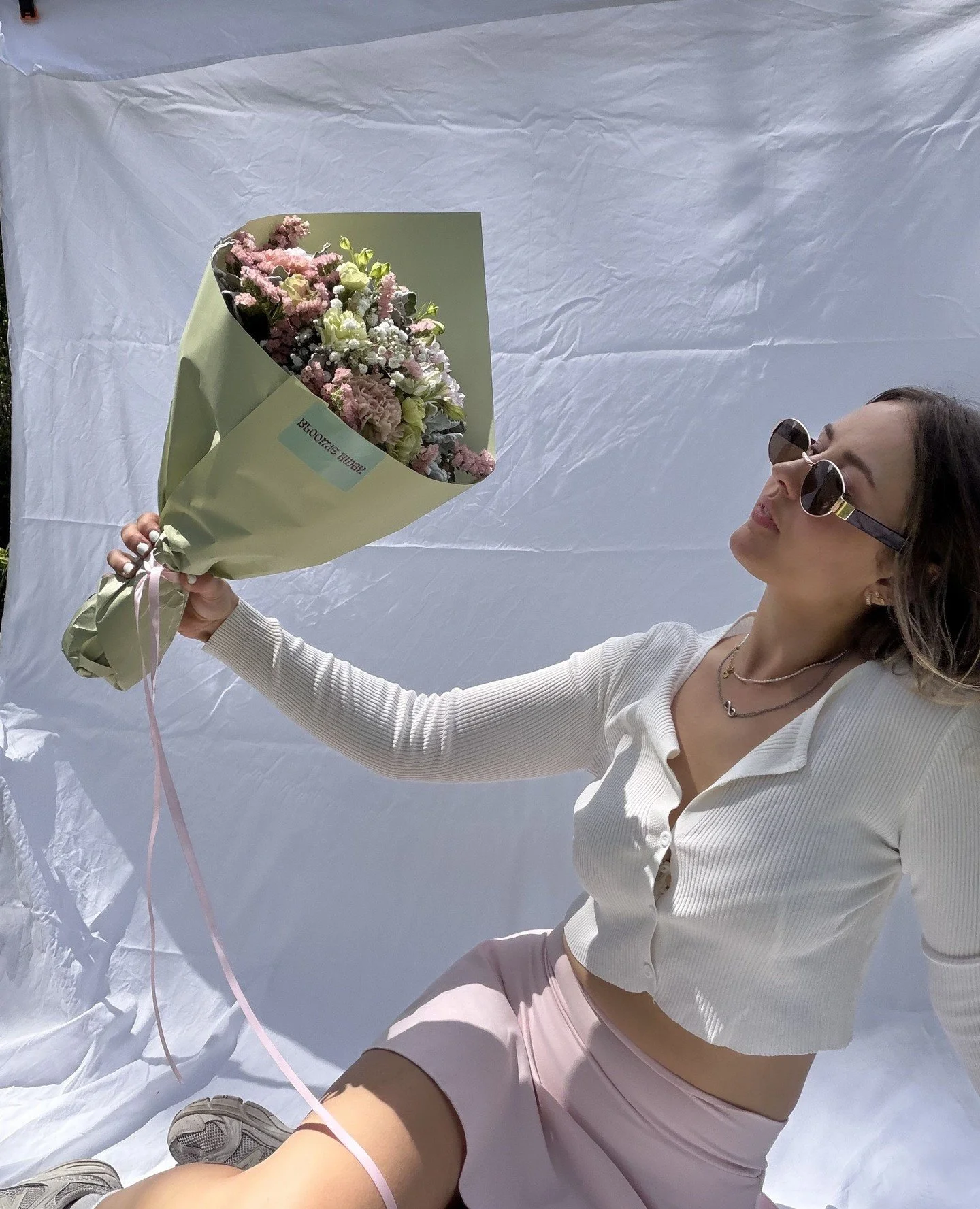 hands down my favourite bouquet so far 🍓⁠
⁠
 tap the link in bio to order!⁠
⁠
#adelaideflorist #adelaideflowerdelivery #bloomieaway