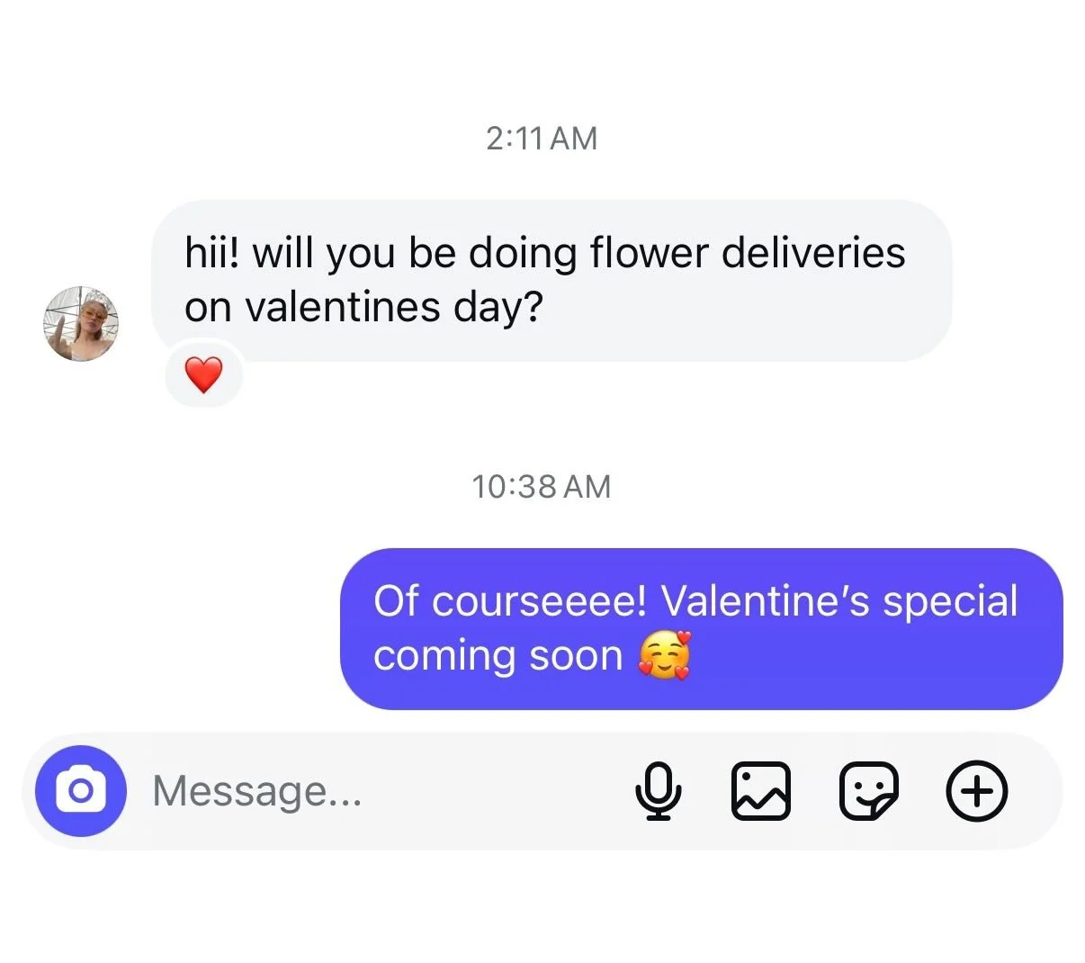 Save us as your Valentine&rsquo;s Day florist! 💘

#adelaideflowerdelivery #bloomieaway #adelaideflorist
